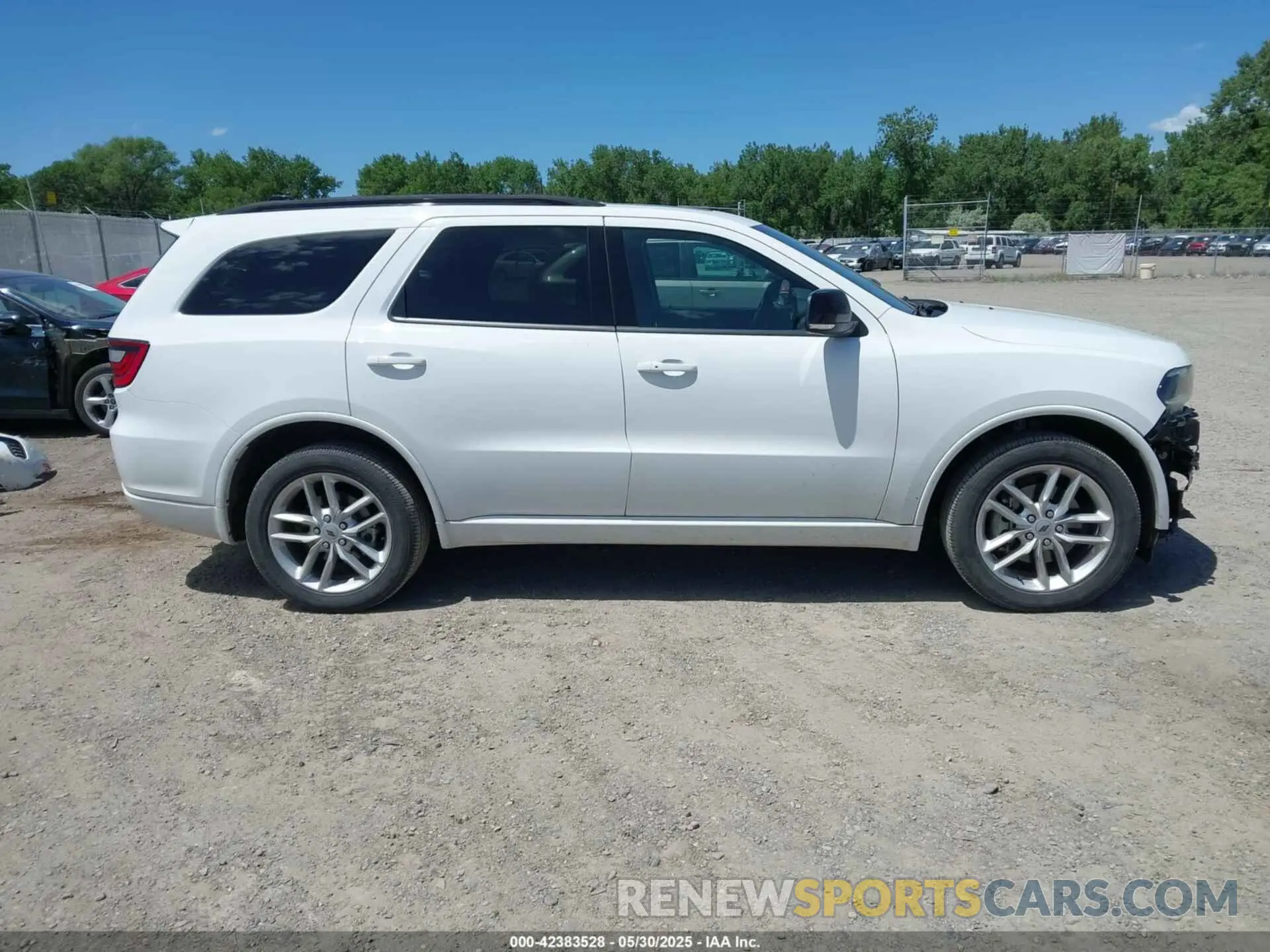 14 Photograph of a damaged car 1C4RDJDG6RC192187 DODGE DURANGO 2024