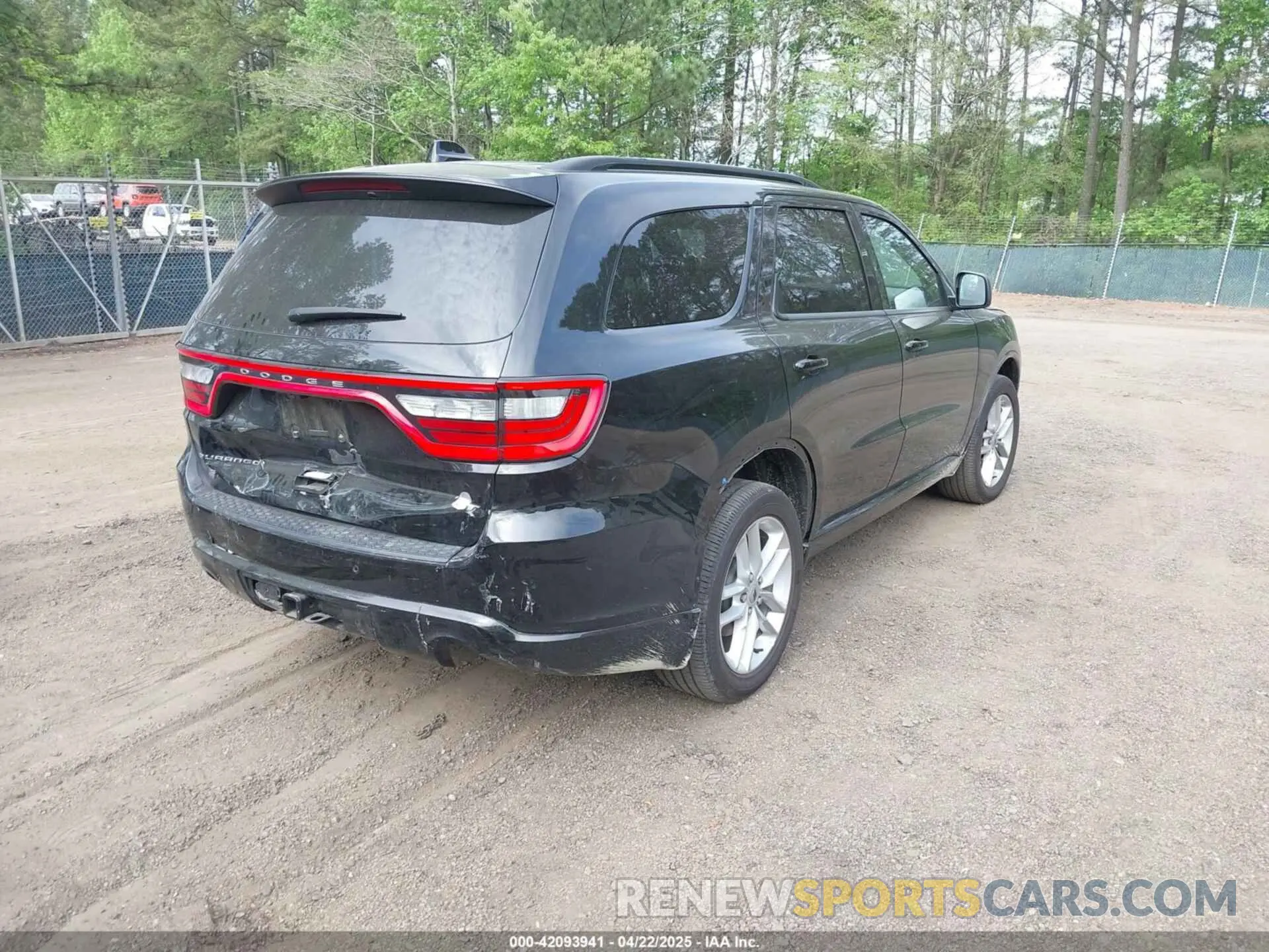 4 Photograph of a damaged car 1C4RDJDG6RC192190 DODGE DURANGO 2024