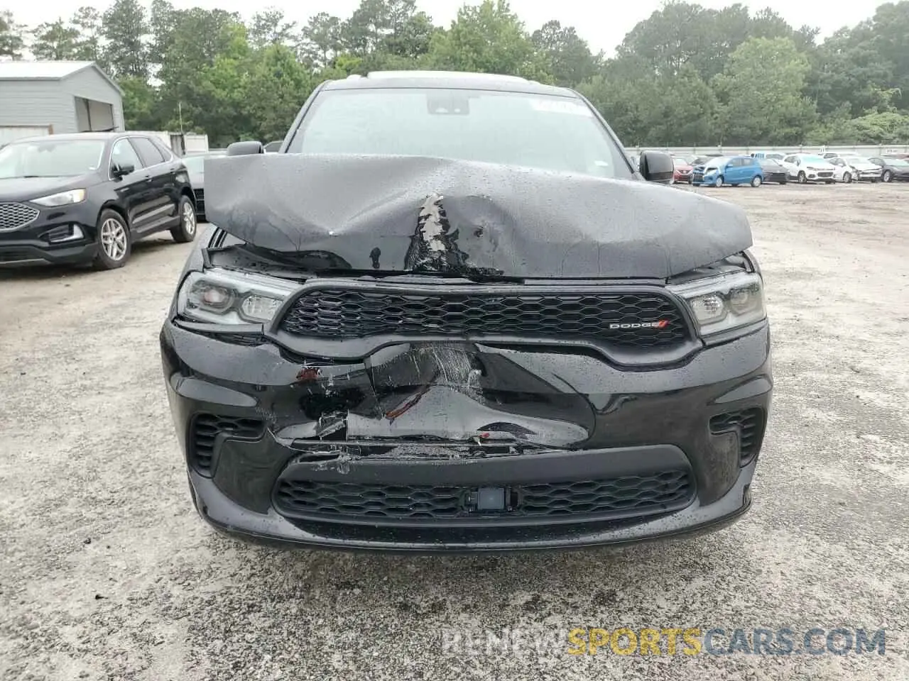 5 Photograph of a damaged car 1C4RDJDG7RC192232 DODGE DURANGO 2024