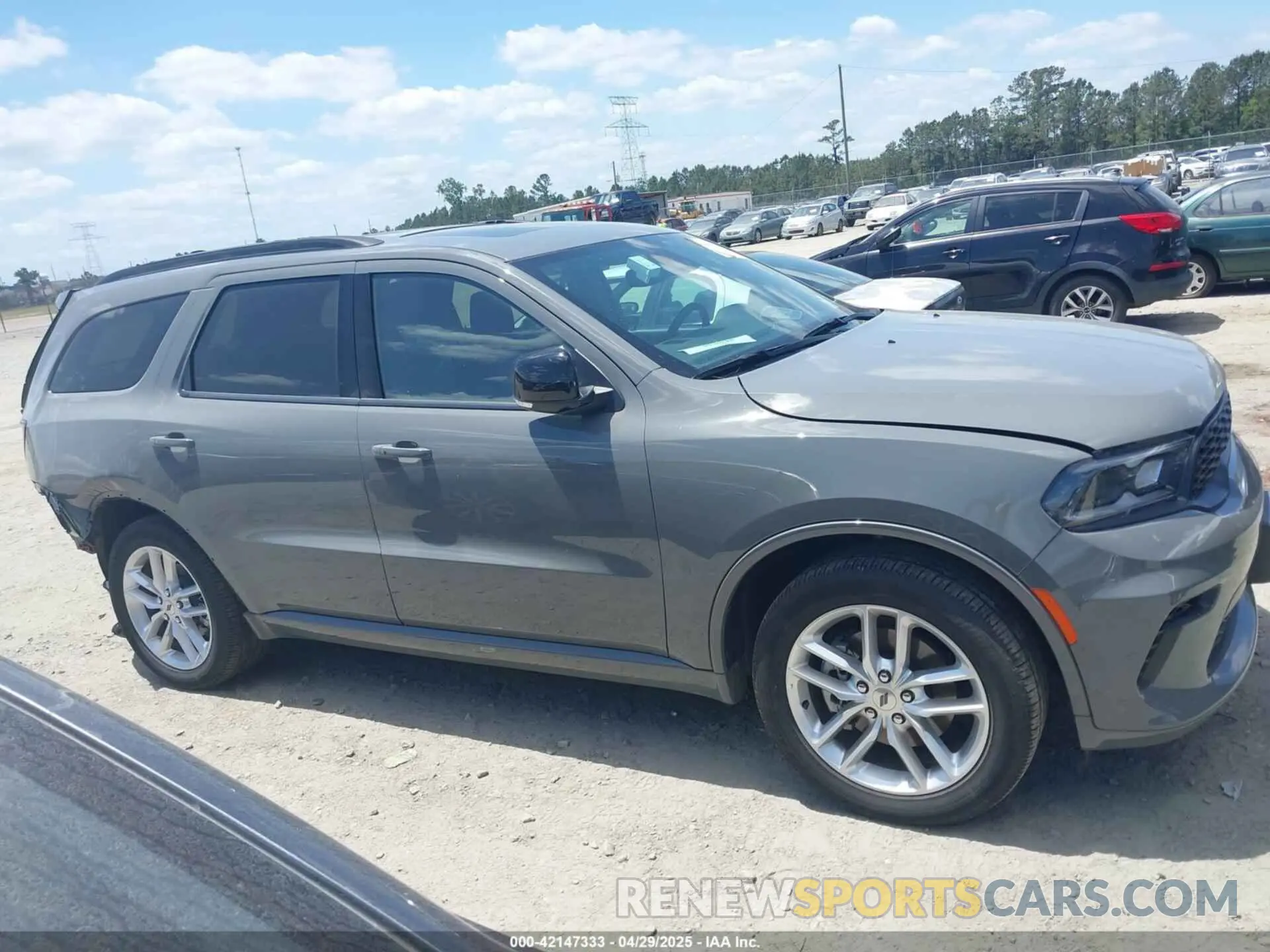13 Photograph of a damaged car 1C4RDJDG7RC237976 DODGE DURANGO 2024