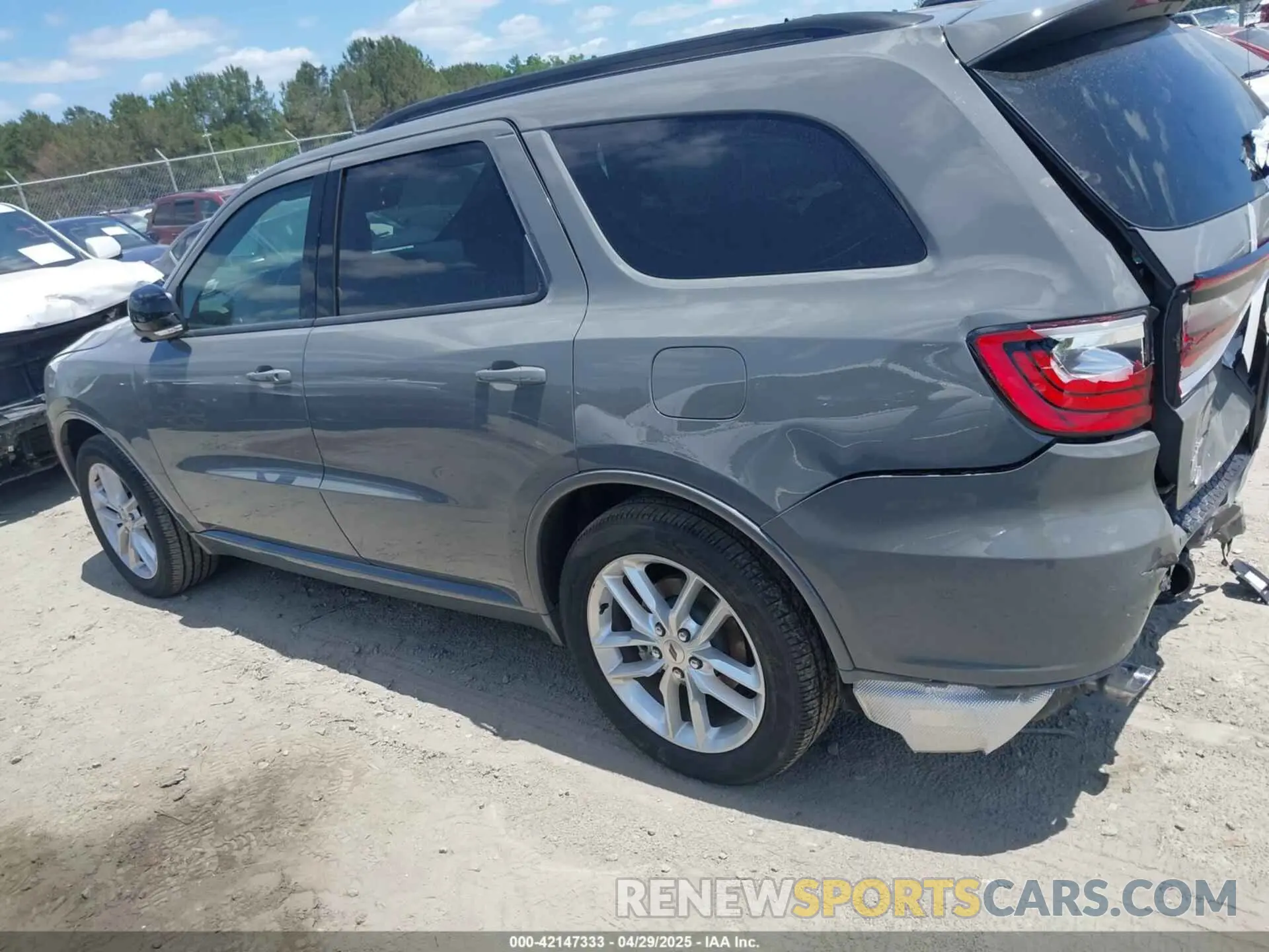 14 Photograph of a damaged car 1C4RDJDG7RC237976 DODGE DURANGO 2024