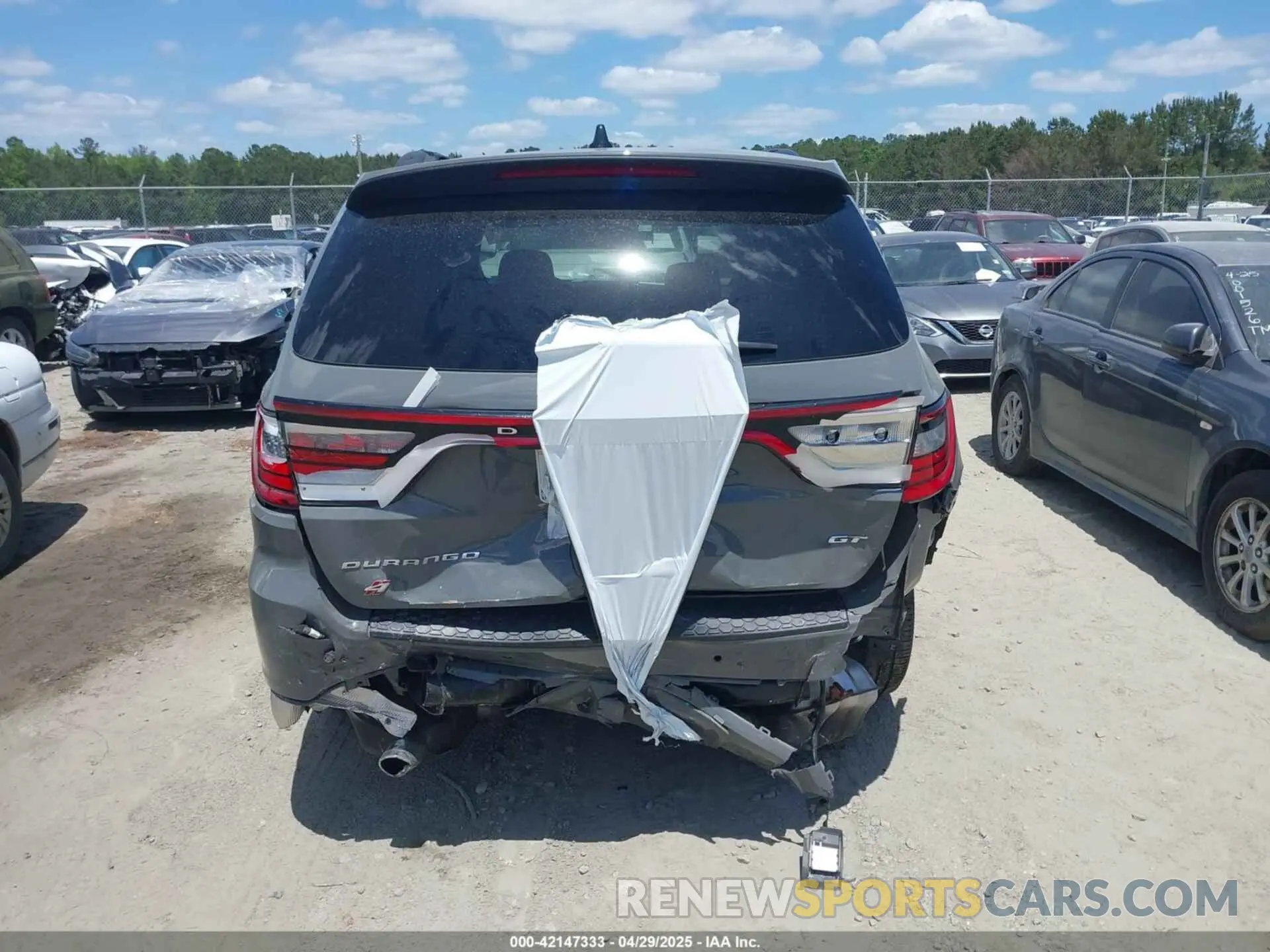 16 Photograph of a damaged car 1C4RDJDG7RC237976 DODGE DURANGO 2024