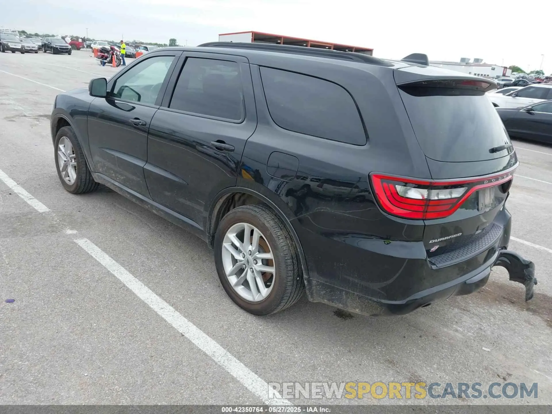 3 Photograph of a damaged car 1C4RDJDG8RC152810 DODGE DURANGO 2024