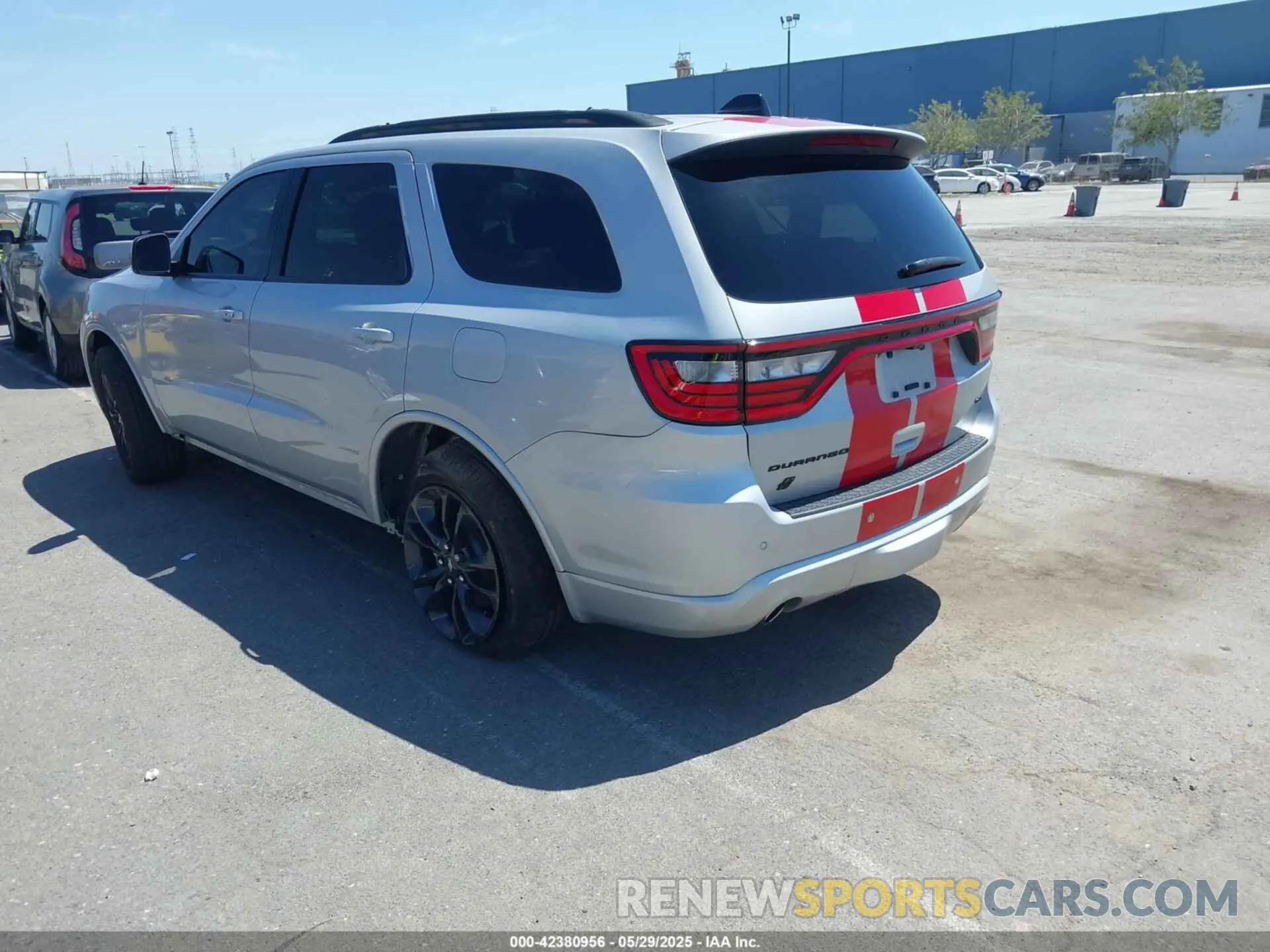 6 Photograph of a damaged car 1C4RDJDGXRC154106 DODGE DURANGO 2024