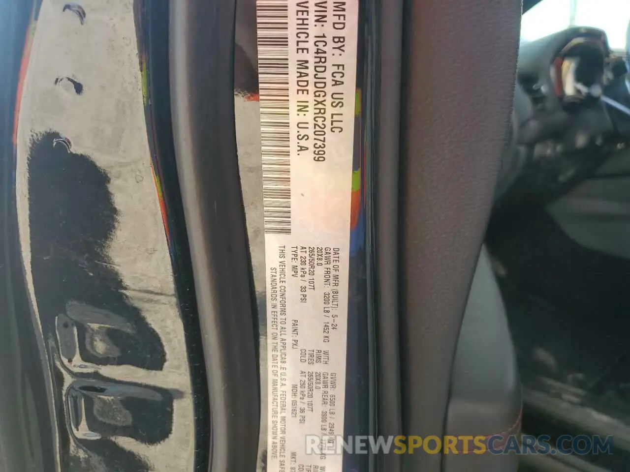 13 Photograph of a damaged car 1C4RDJDGXRC207399 DODGE DURANGO 2024