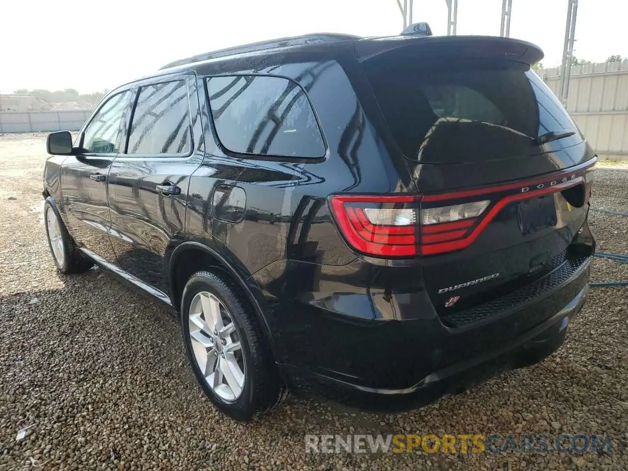 2 Photograph of a damaged car 1C4RDJDGXRC207399 DODGE DURANGO 2024