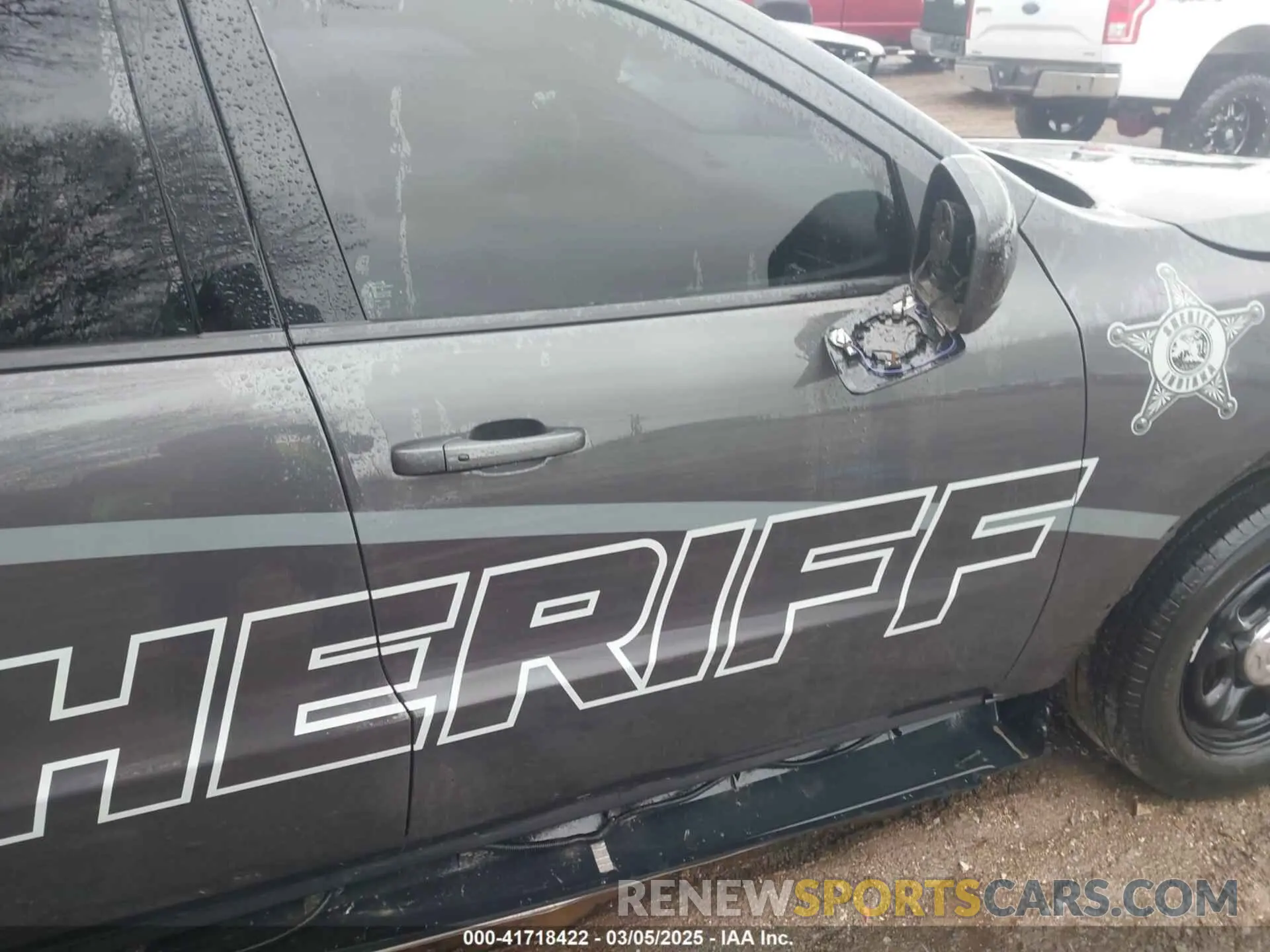 17 Photograph of a damaged car 1C4RDJFG2RC154758 DODGE DURANGO 2024