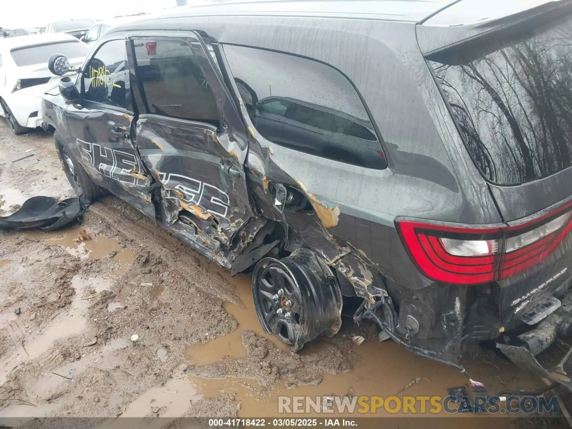 6 Photograph of a damaged car 1C4RDJFG2RC154758 DODGE DURANGO 2024