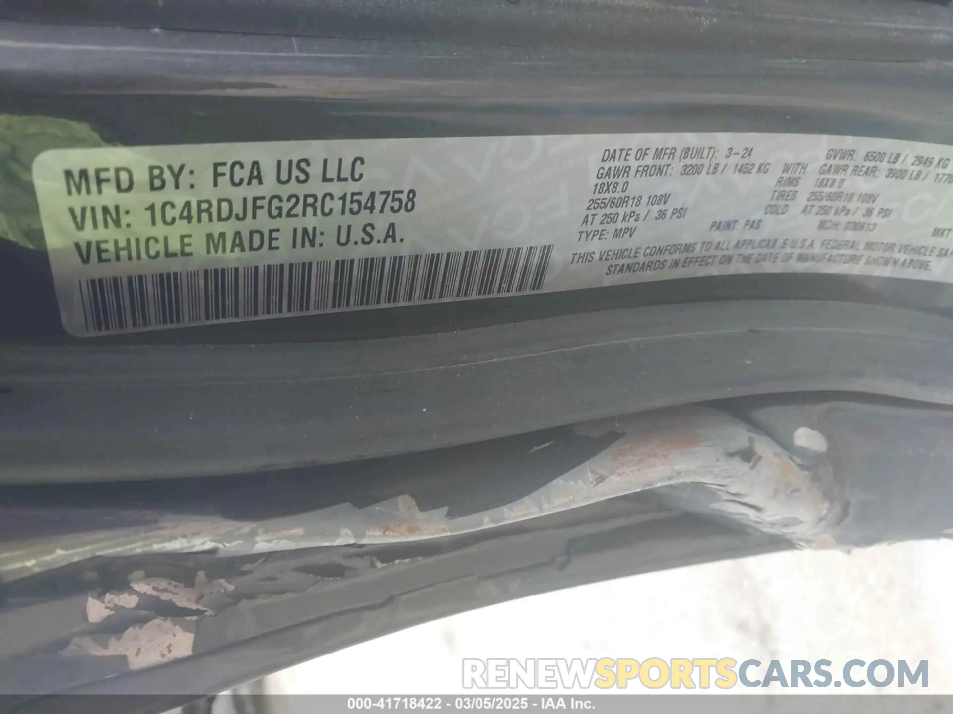9 Photograph of a damaged car 1C4RDJFG2RC154758 DODGE DURANGO 2024