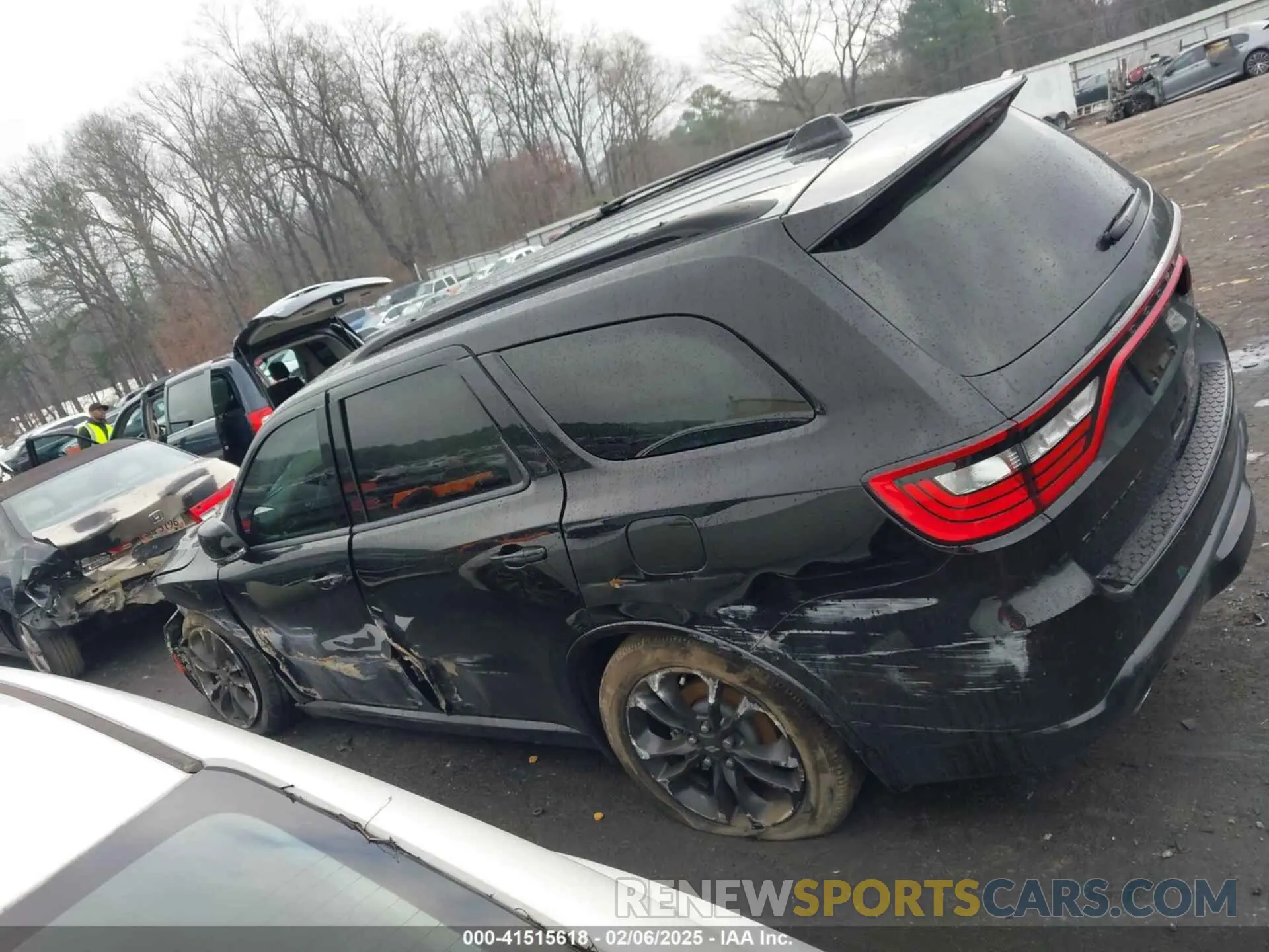 14 Photograph of a damaged car 1C4SDHCT3RC172018 DODGE DURANGO 2024