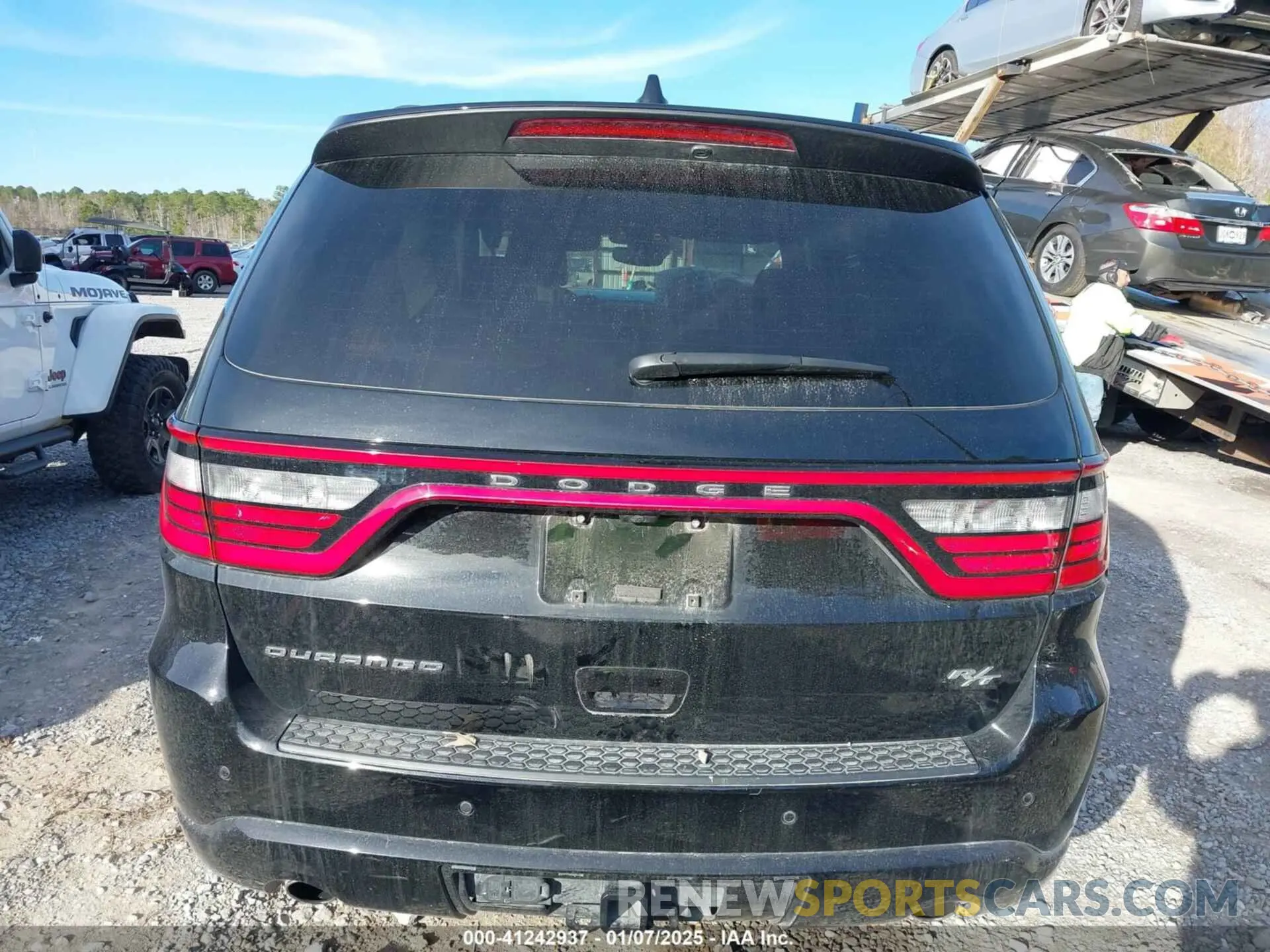 17 Photograph of a damaged car 1C4SDHCT4RC134359 DODGE DURANGO 2024