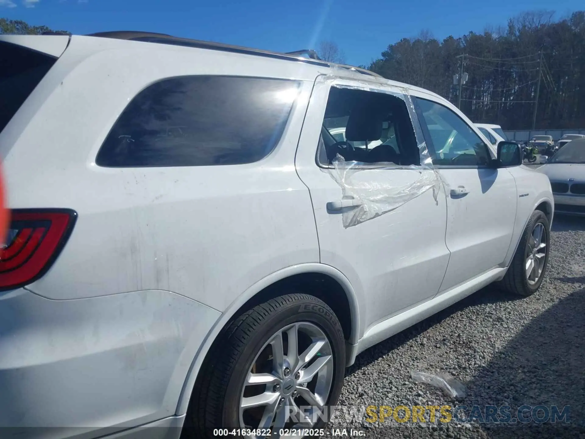 6 Photograph of a damaged car 1C4SDJCT3RC143917 DODGE DURANGO 2024