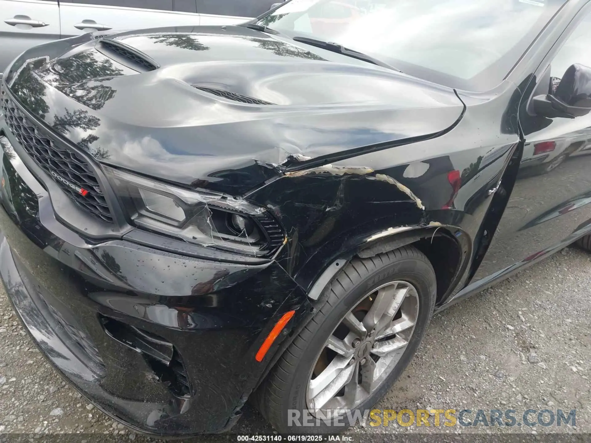 6 Photograph of a damaged car 1C4SDJCT9RC146885 DODGE DURANGO 2024