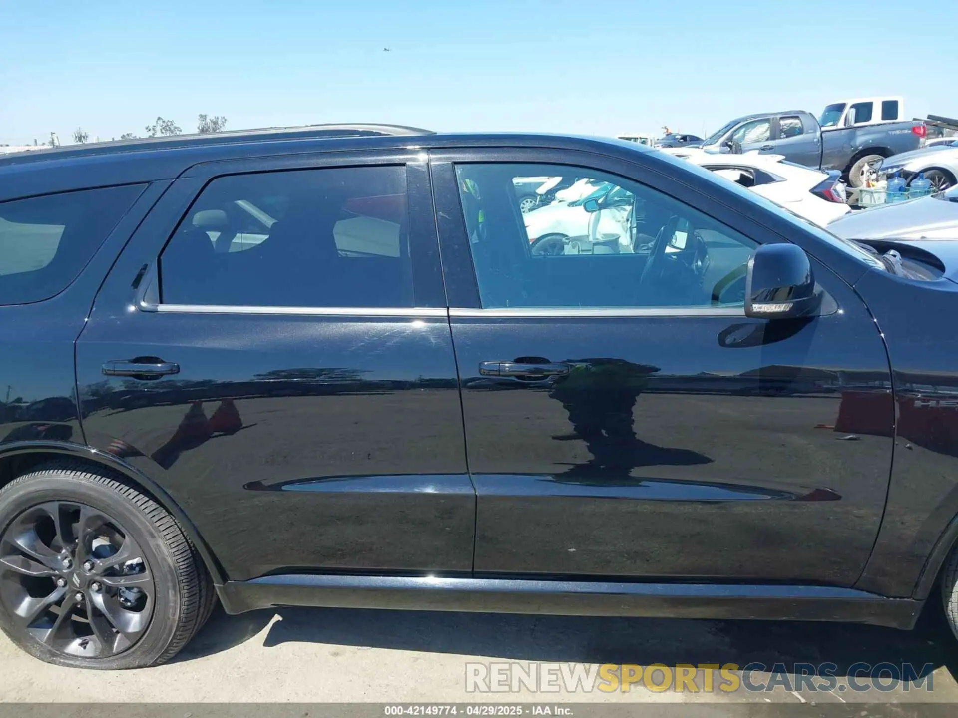 14 Photograph of a damaged car 1C4SDJCT9RC205143 DODGE DURANGO 2024