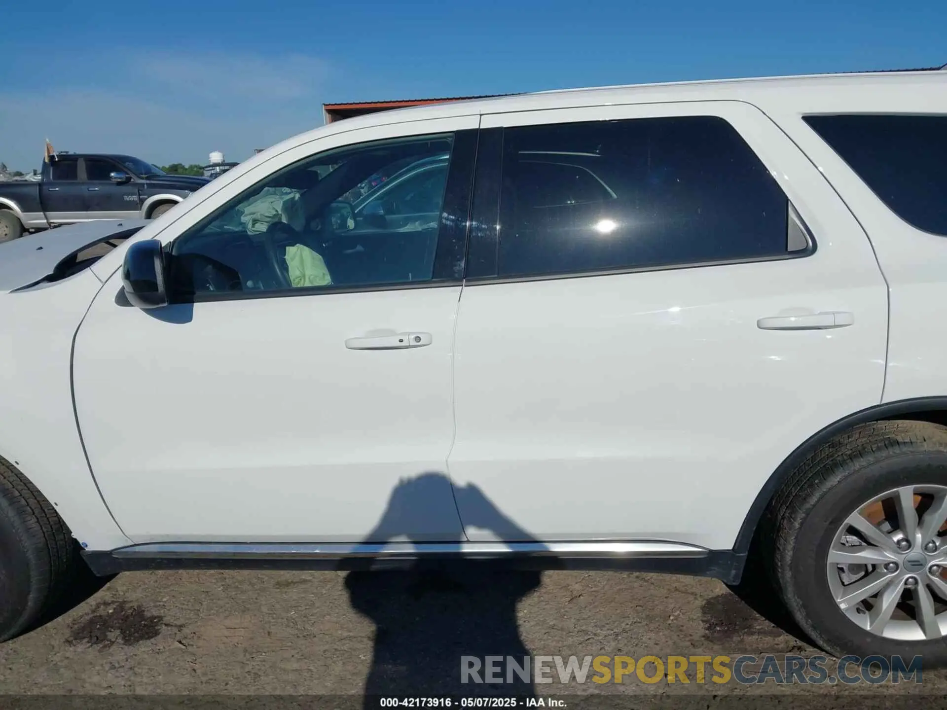 15 Photograph of a damaged car 1C4SDJFT2RC228291 DODGE DURANGO 2024