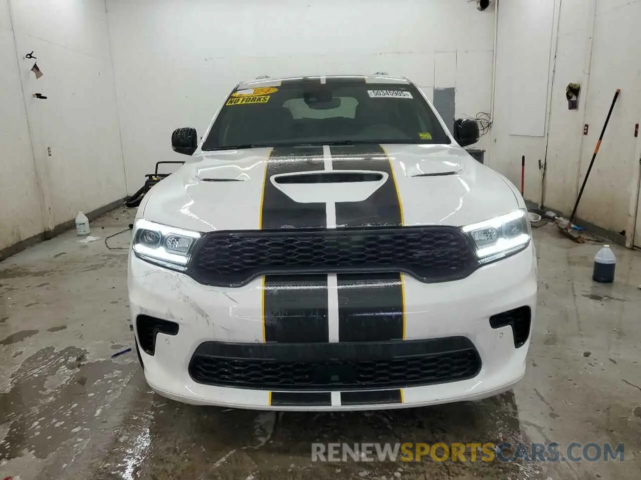 5 Photograph of a damaged car 1C4SDJGJ1RC219272 DODGE DURANGO 2024