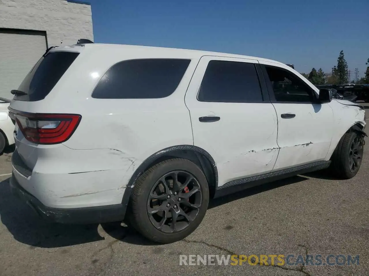 3 Photograph of a damaged car 1C4SDJH91RC208955 DODGE DURANGO 2024