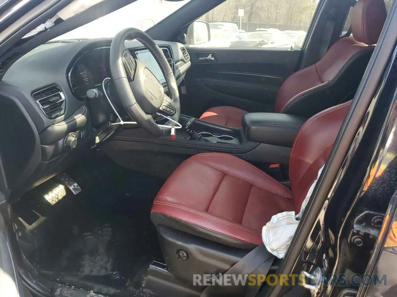 7 Photograph of a damaged car 1C4SDJH92RC157515 DODGE DURANGO 2024