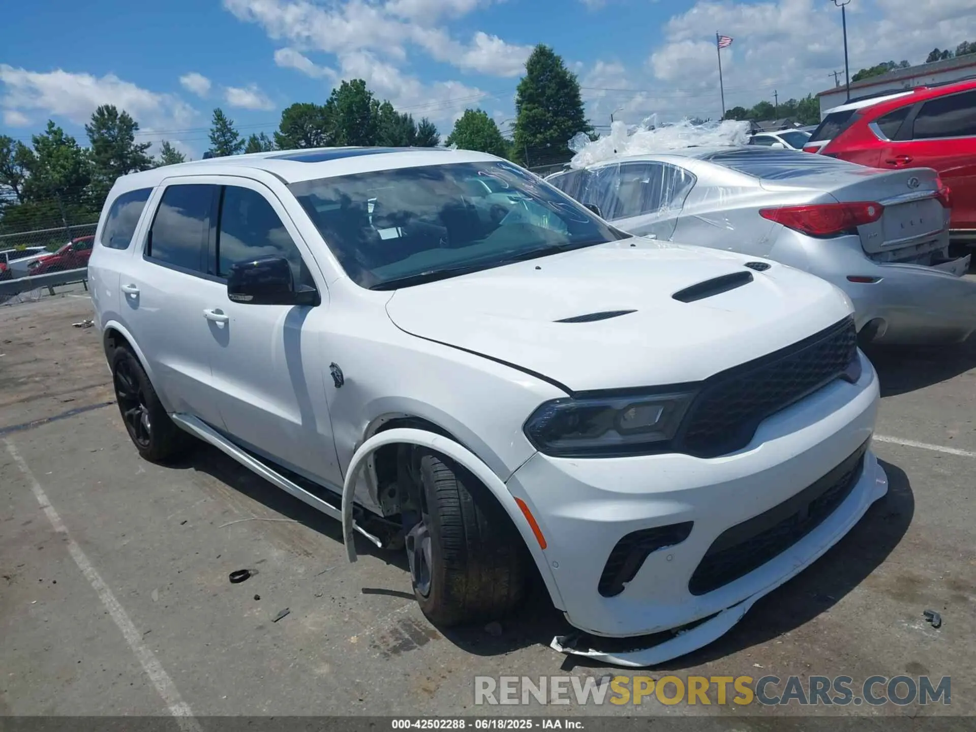 14 Photograph of a damaged car 1C4SDJH9XRC193839 DODGE DURANGO 2024