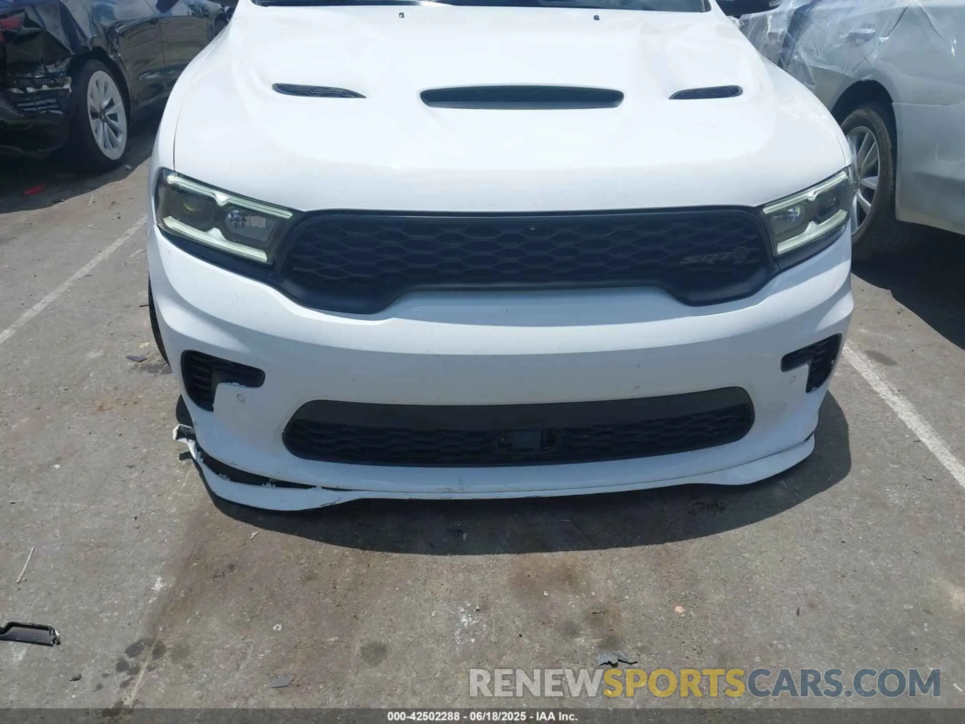 19 Photograph of a damaged car 1C4SDJH9XRC193839 DODGE DURANGO 2024