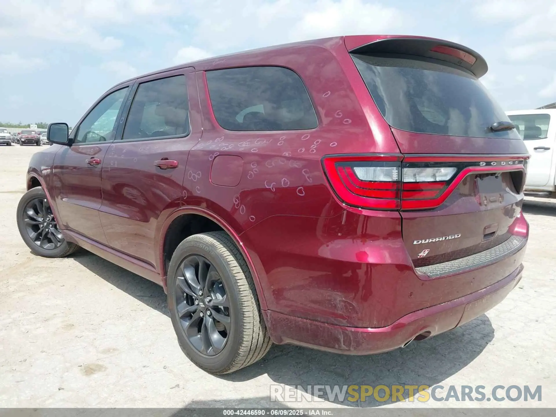 3 Photograph of a damaged car 1C4RDJDG2SC534157 DODGE DURANGO 2025