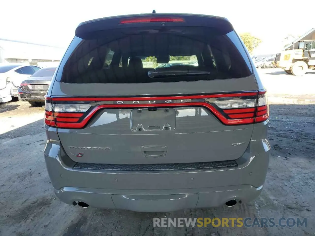 6 Photograph of a damaged car 1C4RDJDG6SC518012 DODGE DURANGO 2025