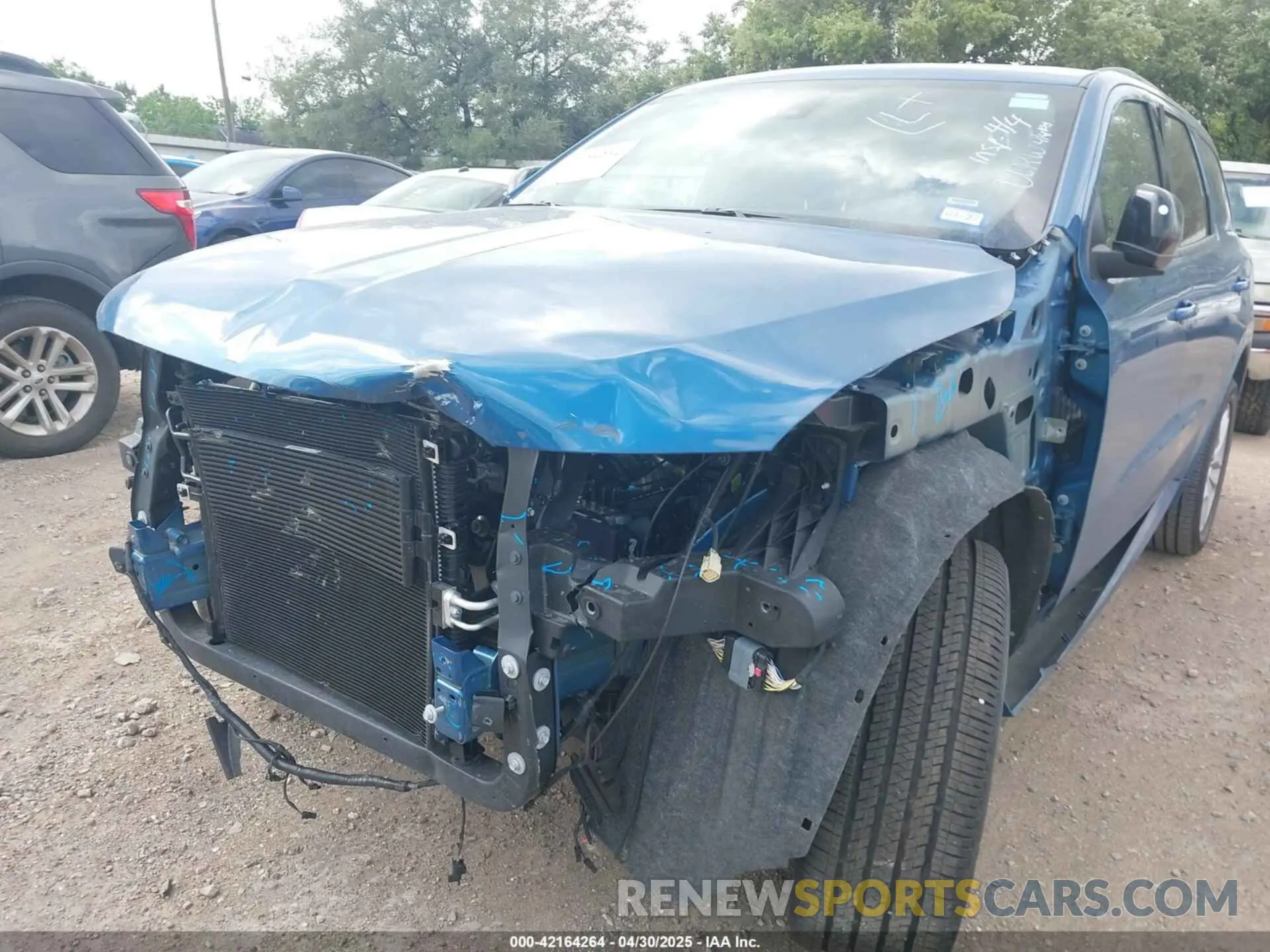 6 Photograph of a damaged car 1C4RDJDG9SC517906 DODGE DURANGO 2025