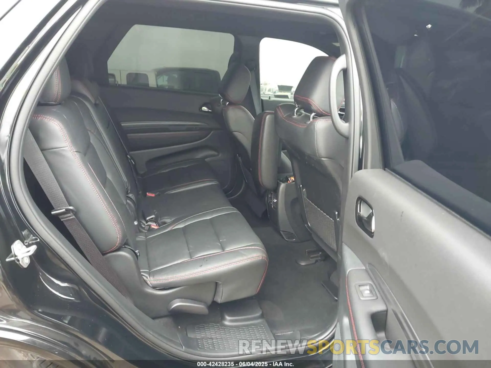8 Photograph of a damaged car 1C4SDJCT6SC503445 DODGE DURANGO 2025