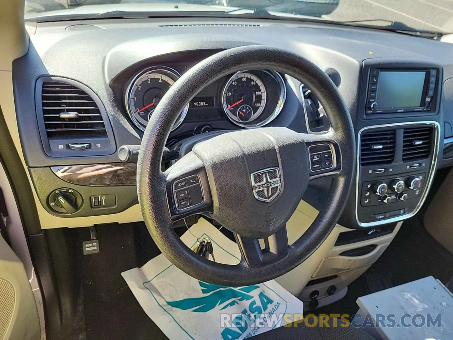 9 Photograph of a damaged car 2C4RDGBG0KR579448 DODGE GRAND CARAVAN 2019