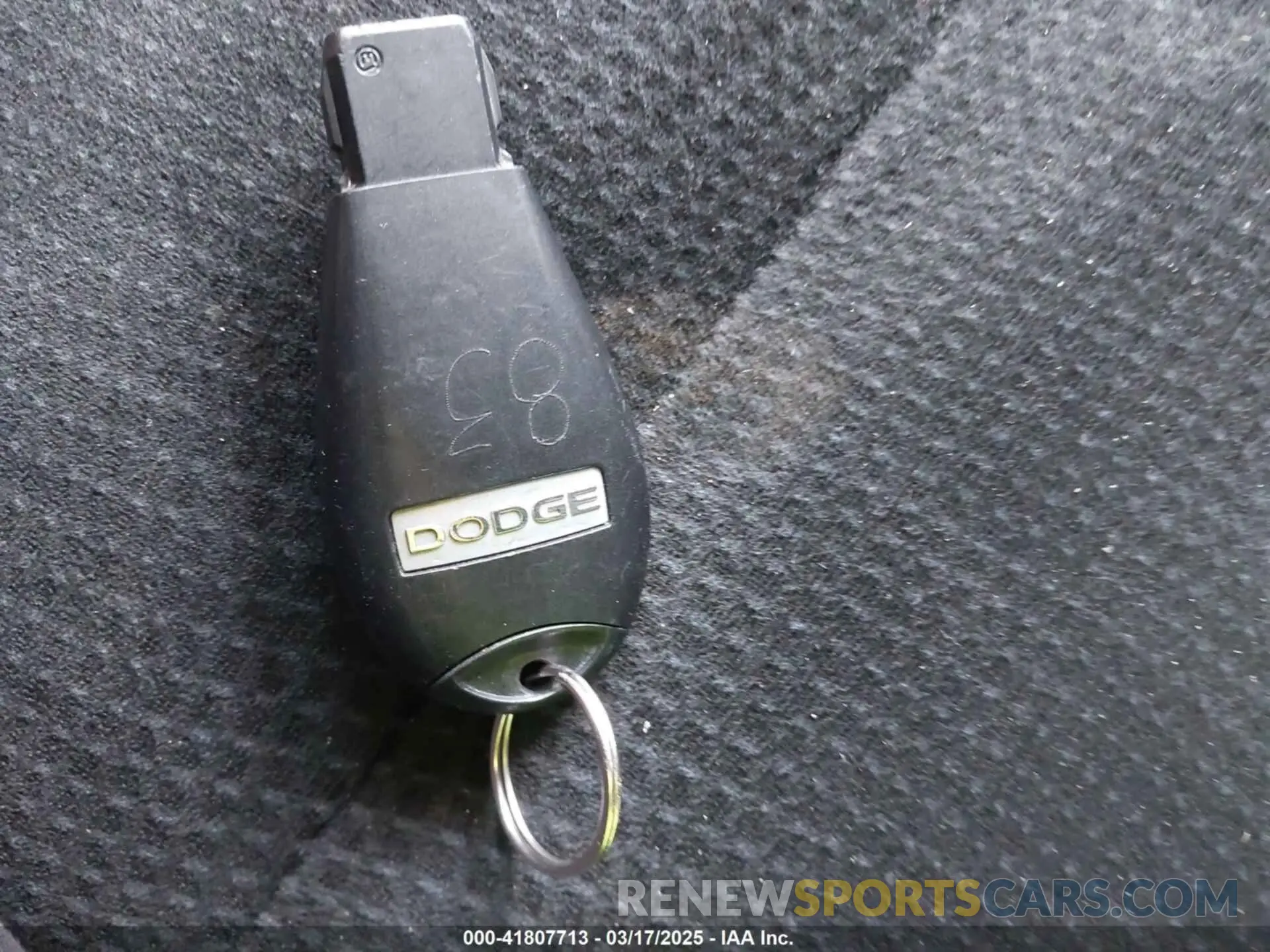 11 Photograph of a damaged car 2C4RDGBG1KR656893 DODGE GRAND CARAVAN 2019