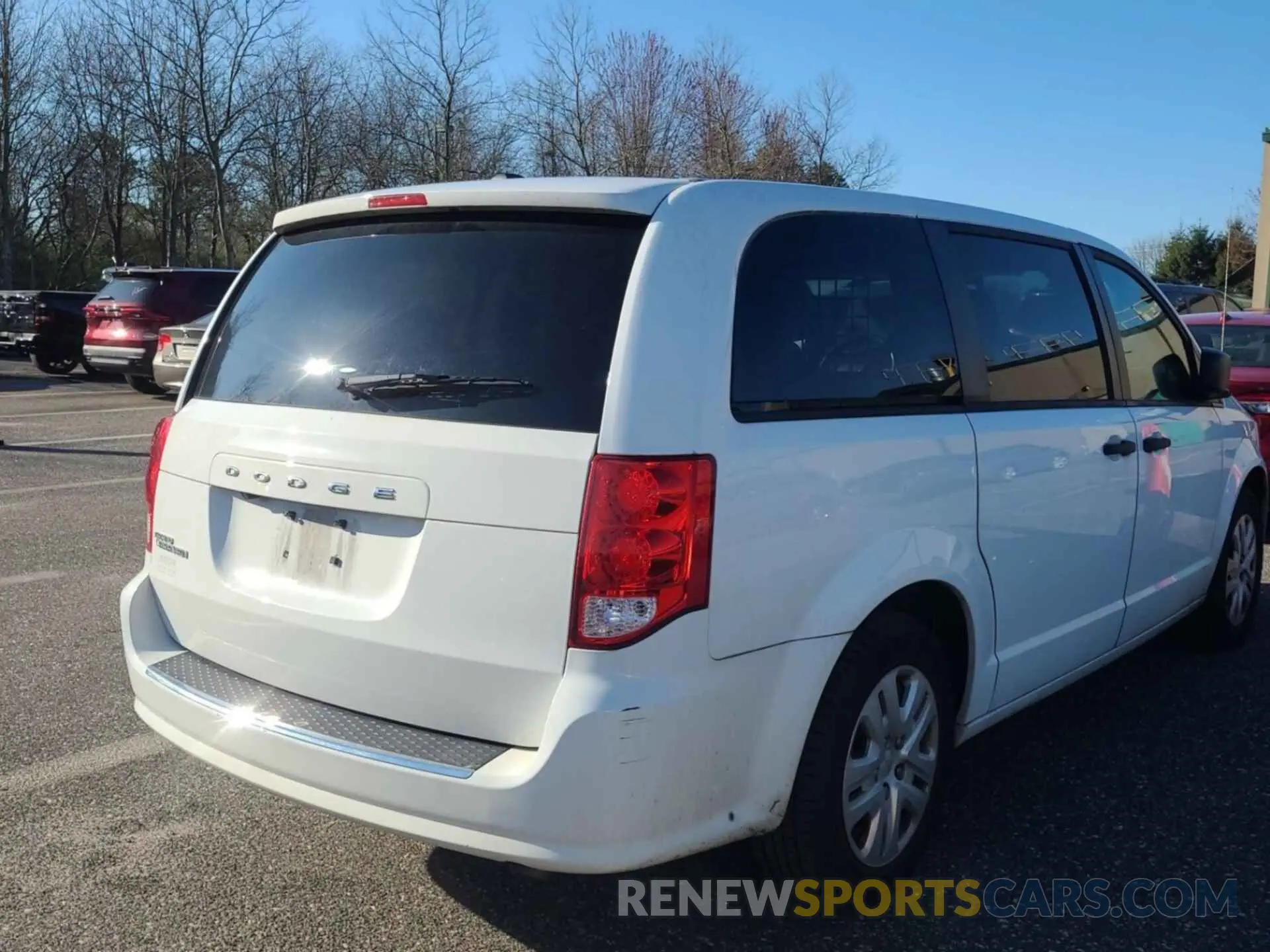 14 Photograph of a damaged car 2C4RDGBG2KR781661 DODGE GRAND CARAVAN 2019