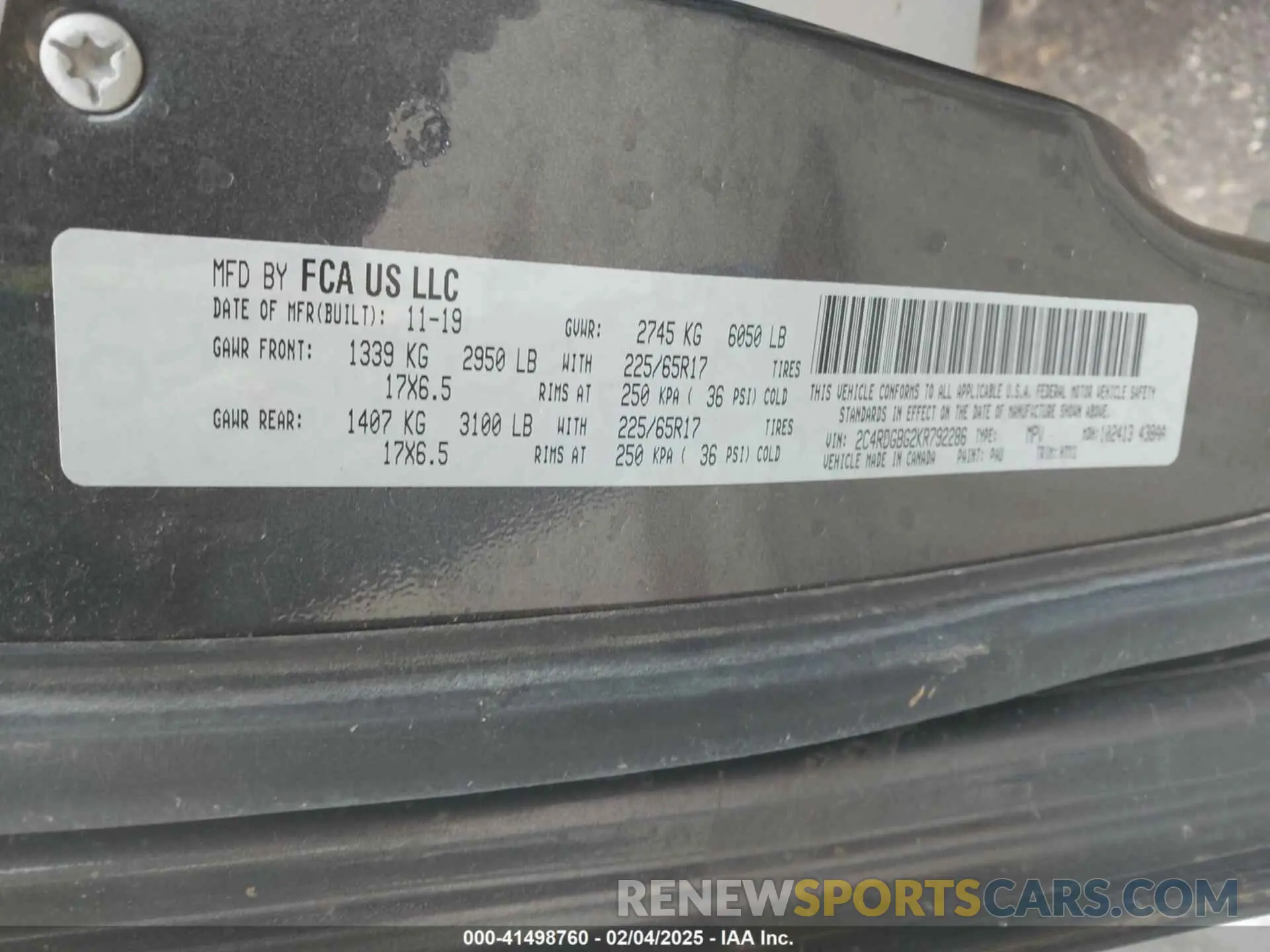 9 Photograph of a damaged car 2C4RDGBG2KR792286 DODGE GRAND CARAVAN 2019