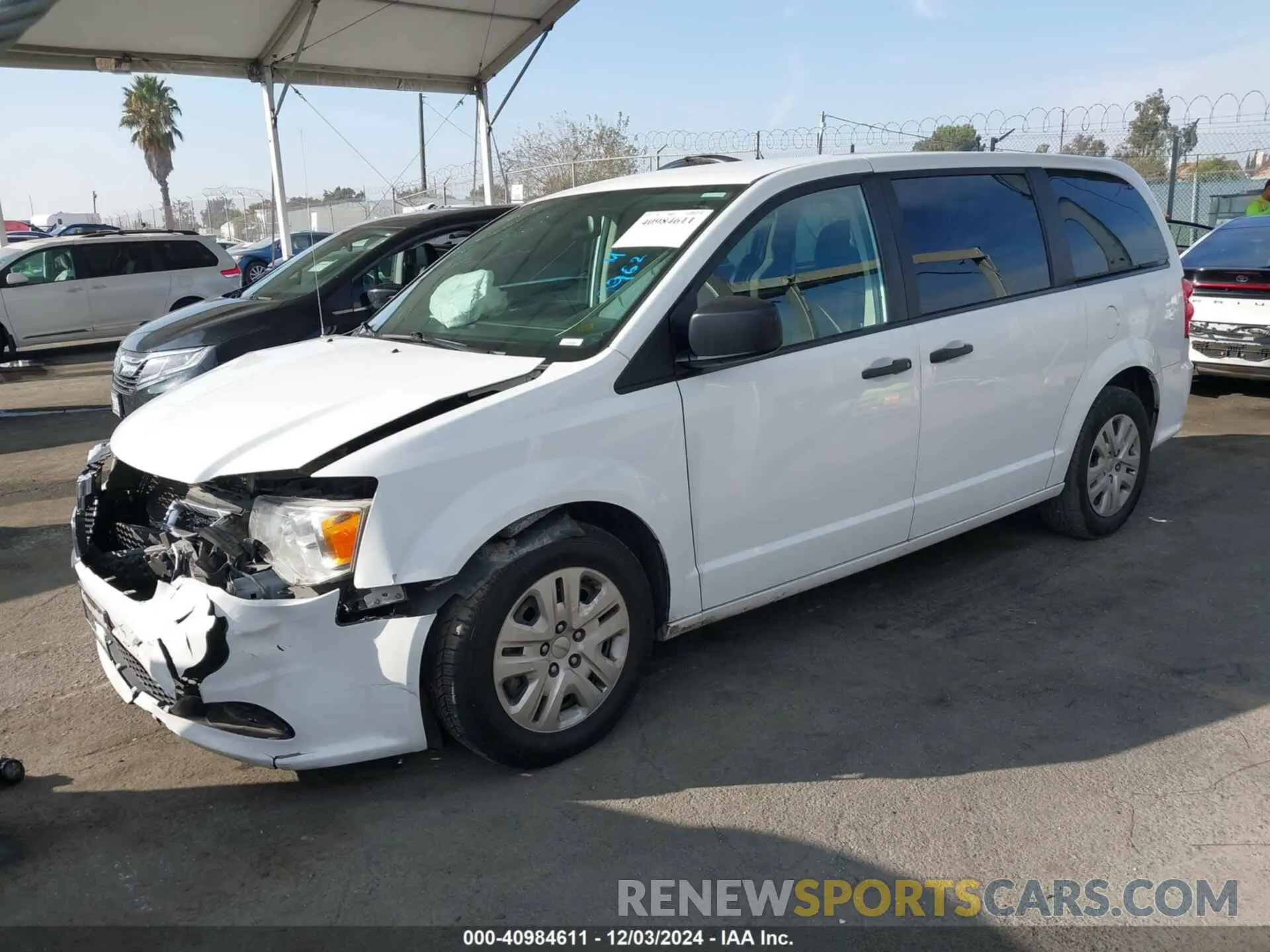 2 Photograph of a damaged car 2C4RDGBG3KR719962 DODGE GRAND CARAVAN 2019