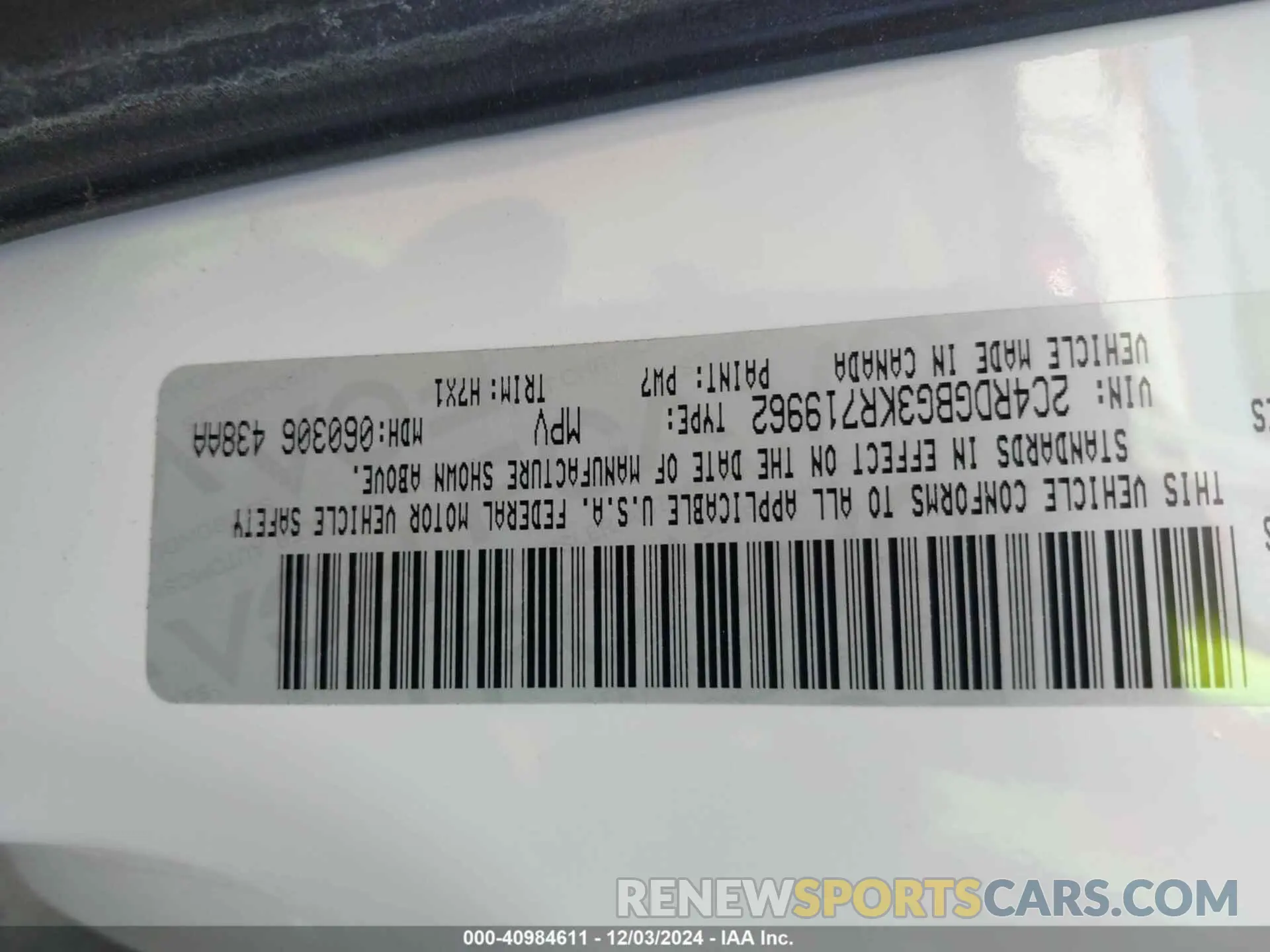 9 Photograph of a damaged car 2C4RDGBG3KR719962 DODGE GRAND CARAVAN 2019