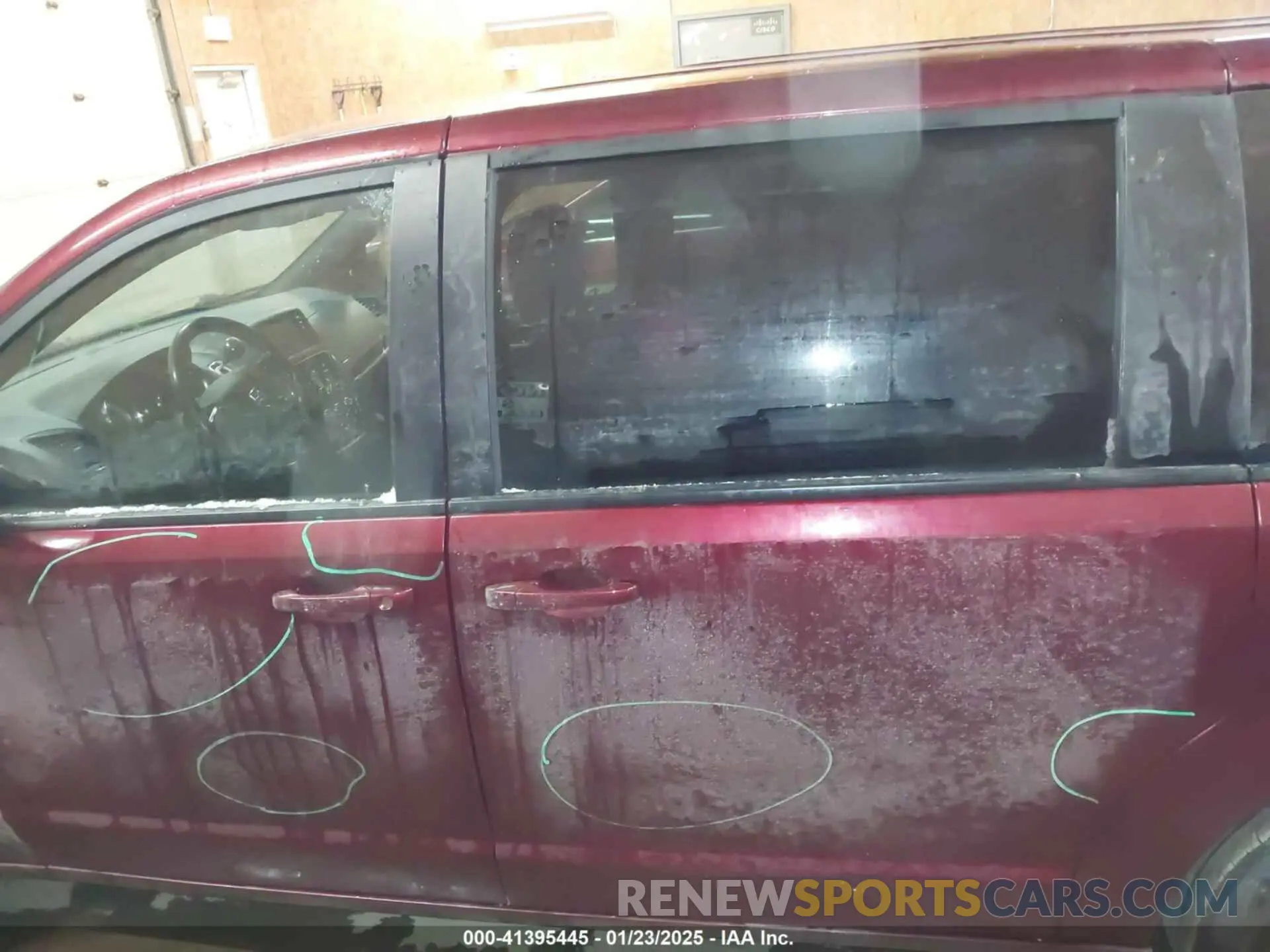 14 Photograph of a damaged car 2C4RDGBG6KR502910 DODGE GRAND CARAVAN 2019