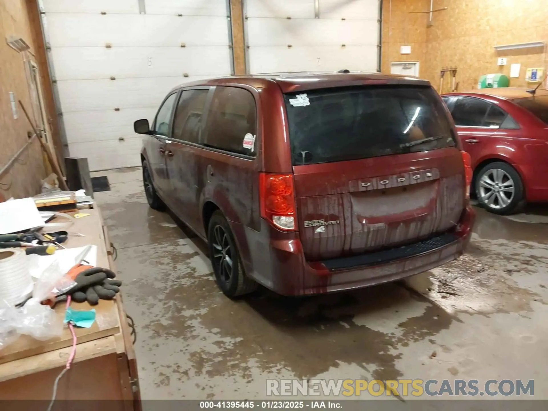 3 Photograph of a damaged car 2C4RDGBG6KR502910 DODGE GRAND CARAVAN 2019