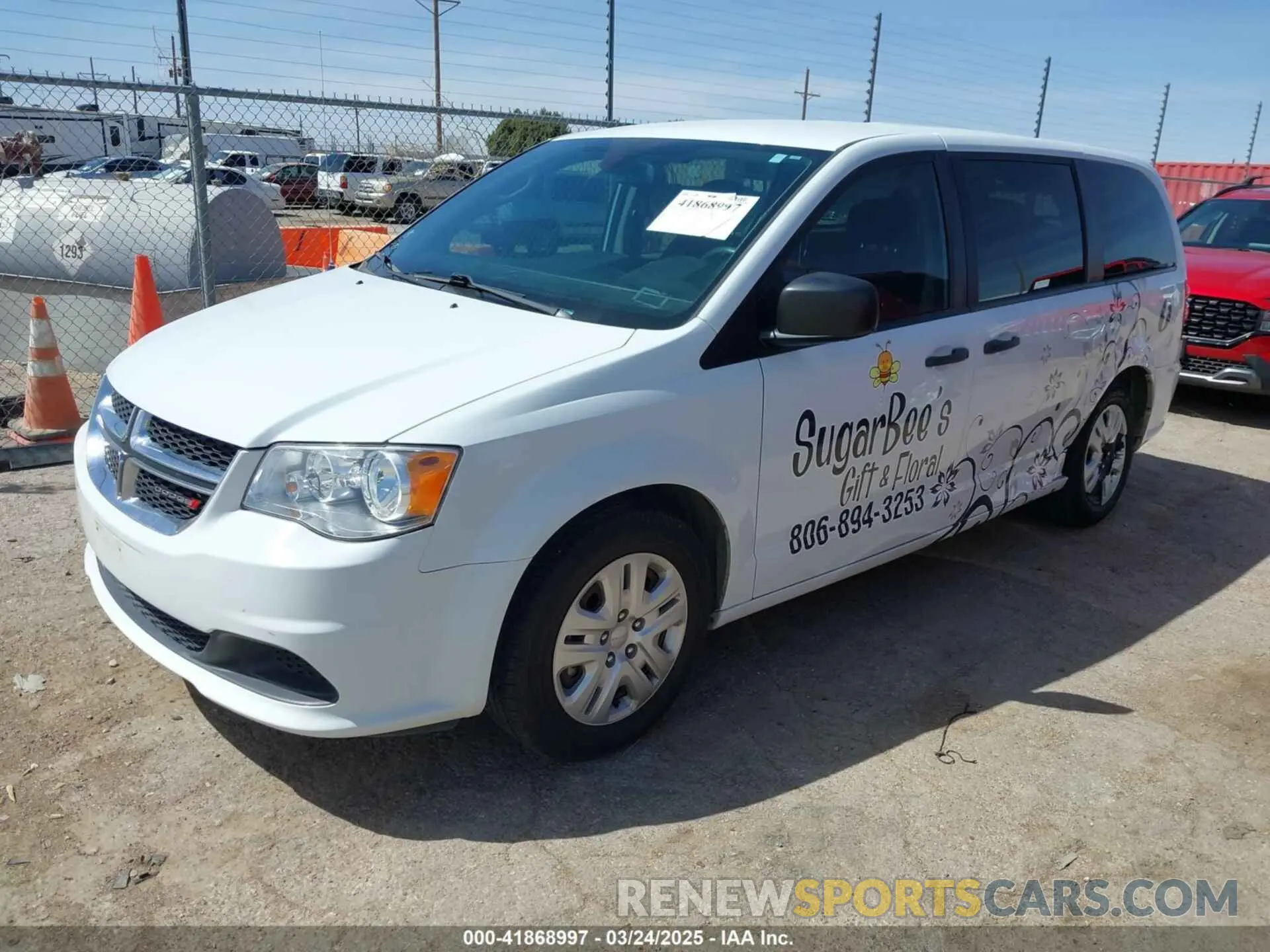 2 Photograph of a damaged car 2C4RDGBG6KR540931 DODGE GRAND CARAVAN 2019