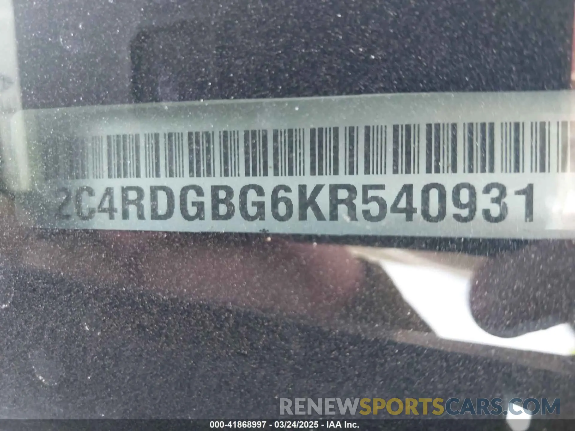 9 Photograph of a damaged car 2C4RDGBG6KR540931 DODGE GRAND CARAVAN 2019