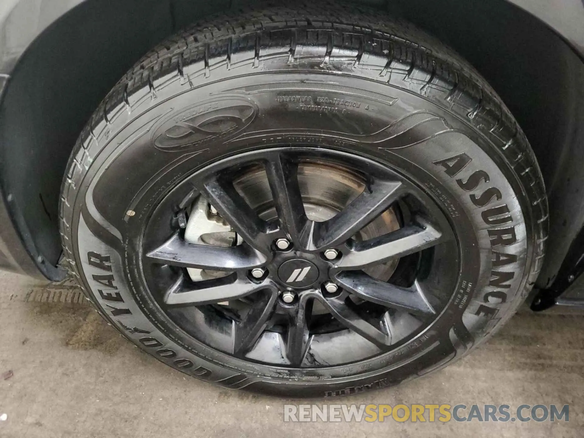 10 Photograph of a damaged car 2C4RDGBG6KR676220 DODGE GRAND CARAVAN 2019