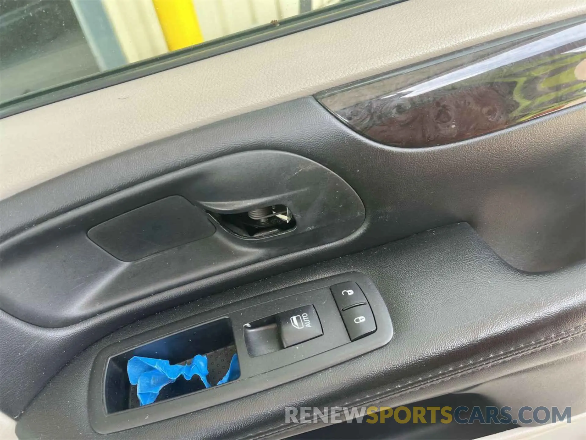 22 Photograph of a damaged car 2C4RDGBG9KR501654 DODGE GRAND CARAVAN 2019