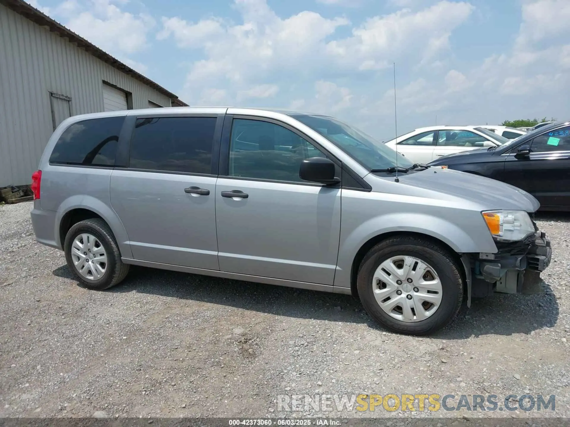 13 Photograph of a damaged car 2C4RDGBG9KR599522 DODGE GRAND CARAVAN 2019
