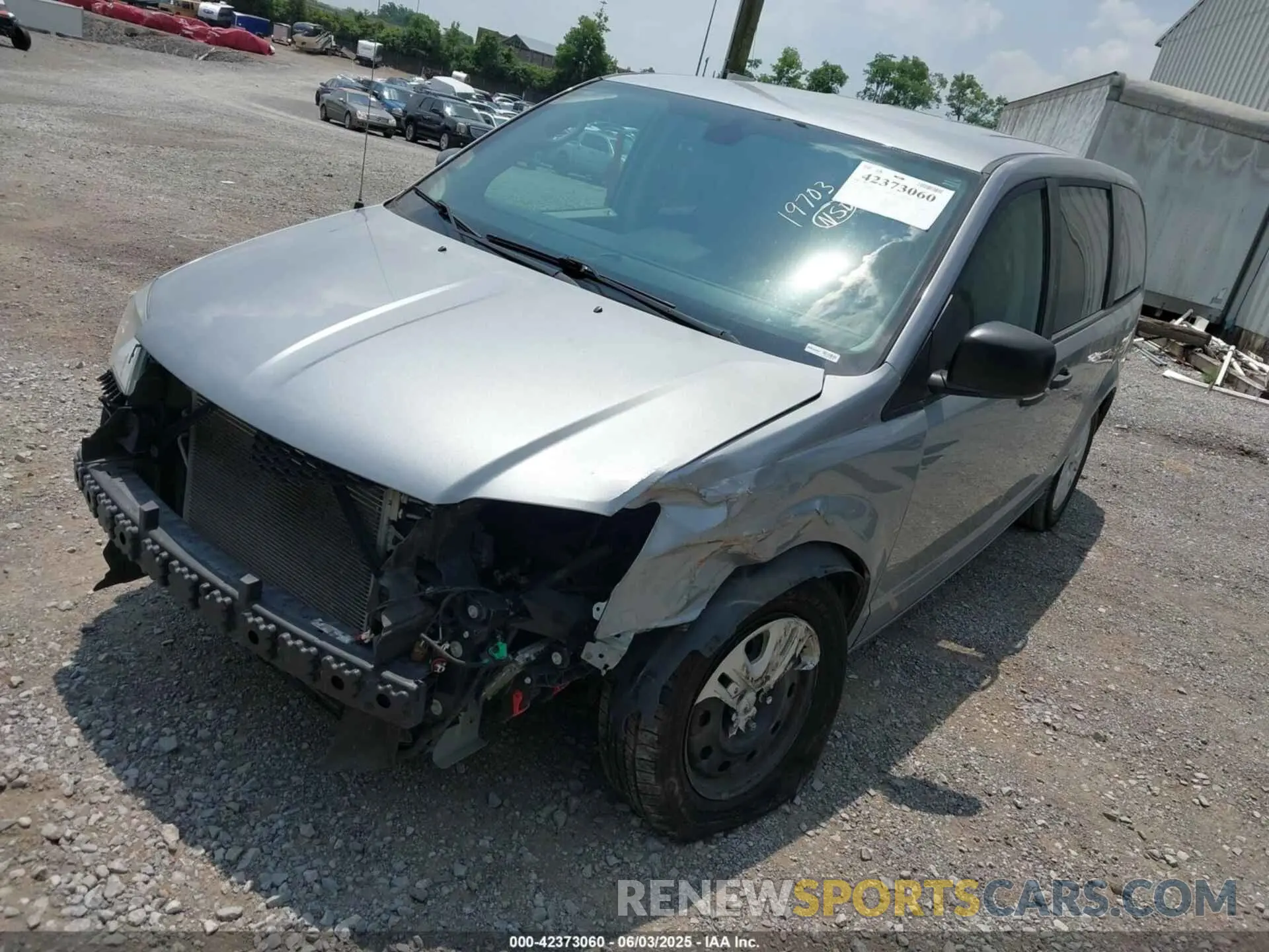 2 Photograph of a damaged car 2C4RDGBG9KR599522 DODGE GRAND CARAVAN 2019