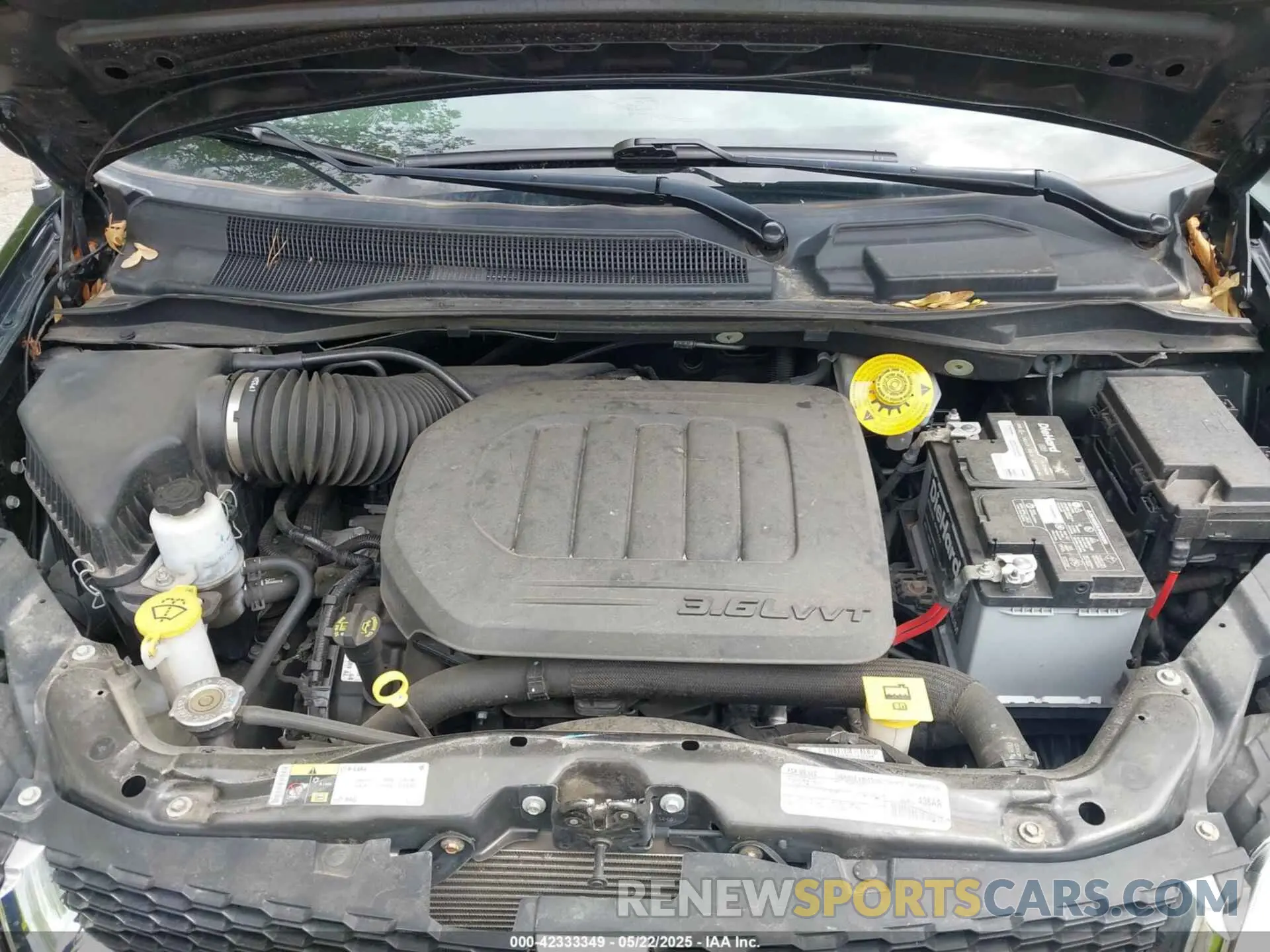10 Photograph of a damaged car 2C4RDGBG9KR615394 DODGE GRAND CARAVAN 2019