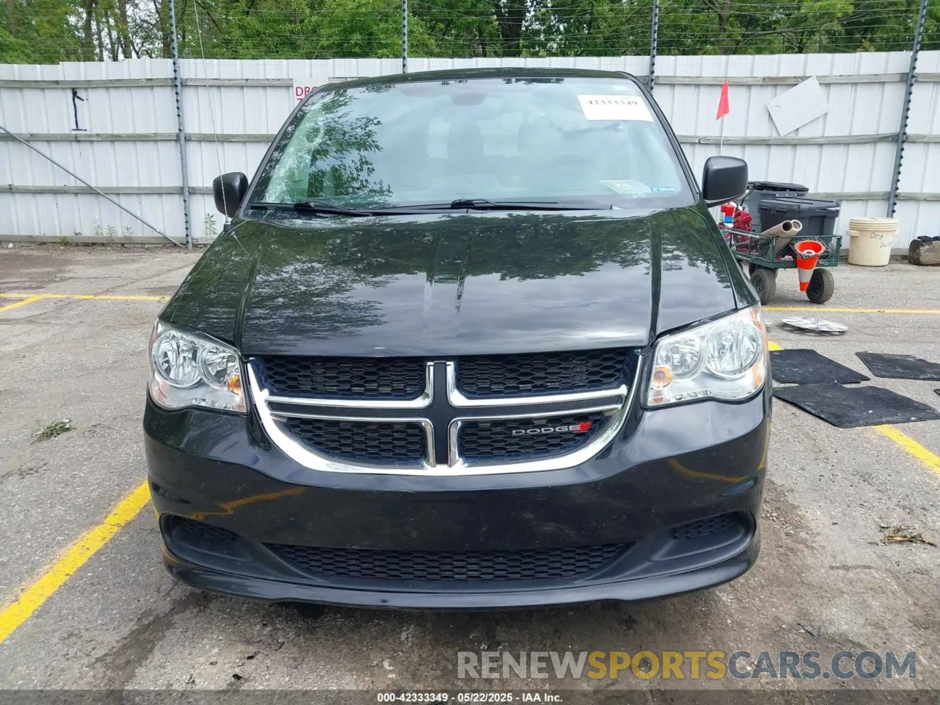 13 Photograph of a damaged car 2C4RDGBG9KR615394 DODGE GRAND CARAVAN 2019