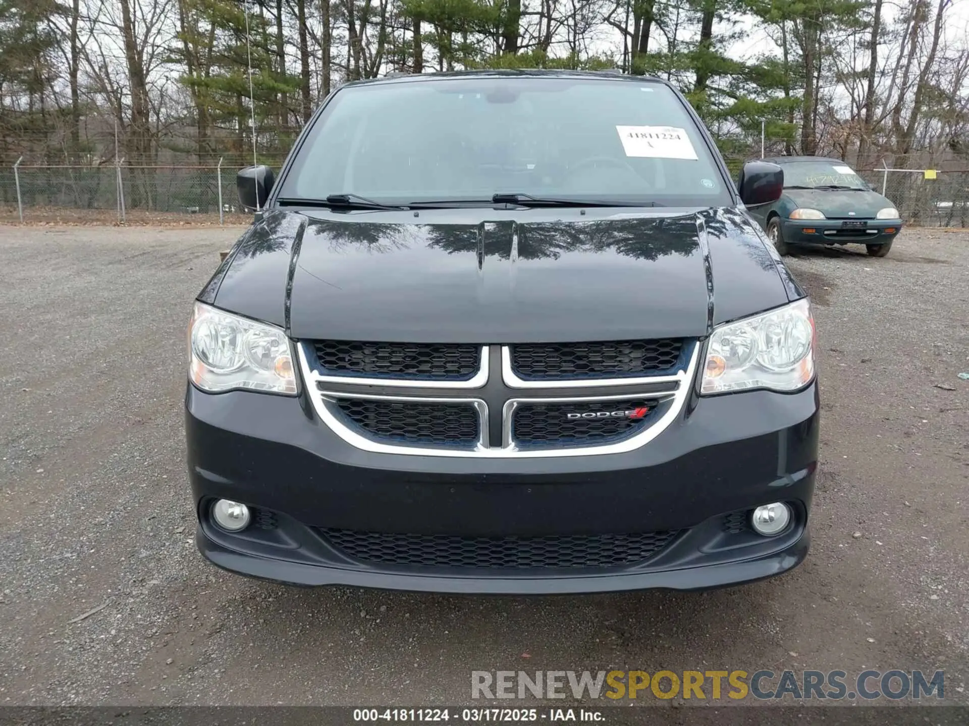13 Photograph of a damaged car 2C4RDGCG0KR692444 DODGE GRAND CARAVAN 2019
