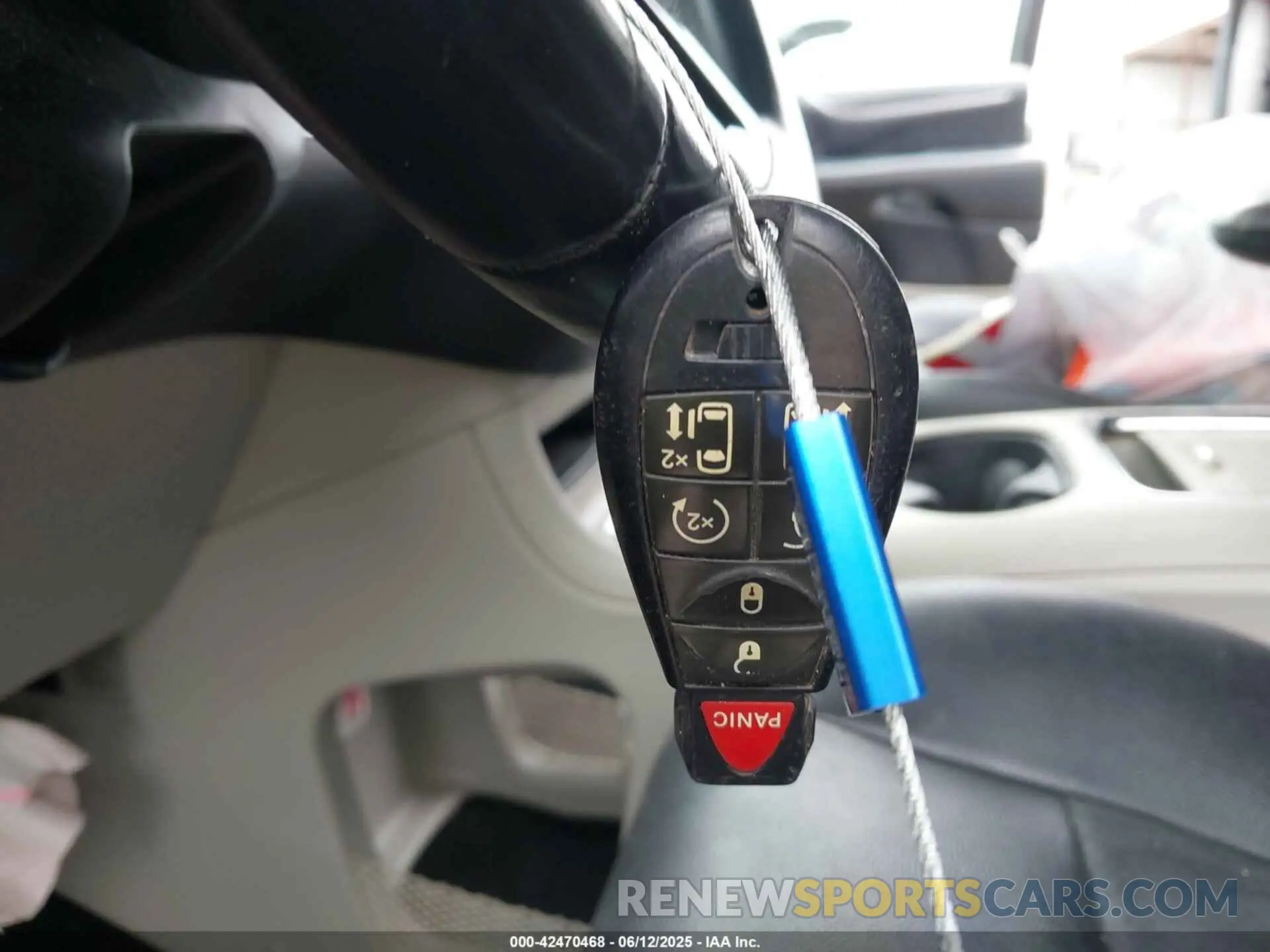 11 Photograph of a damaged car 2C4RDGCG0KR775775 DODGE GRAND CARAVAN 2019