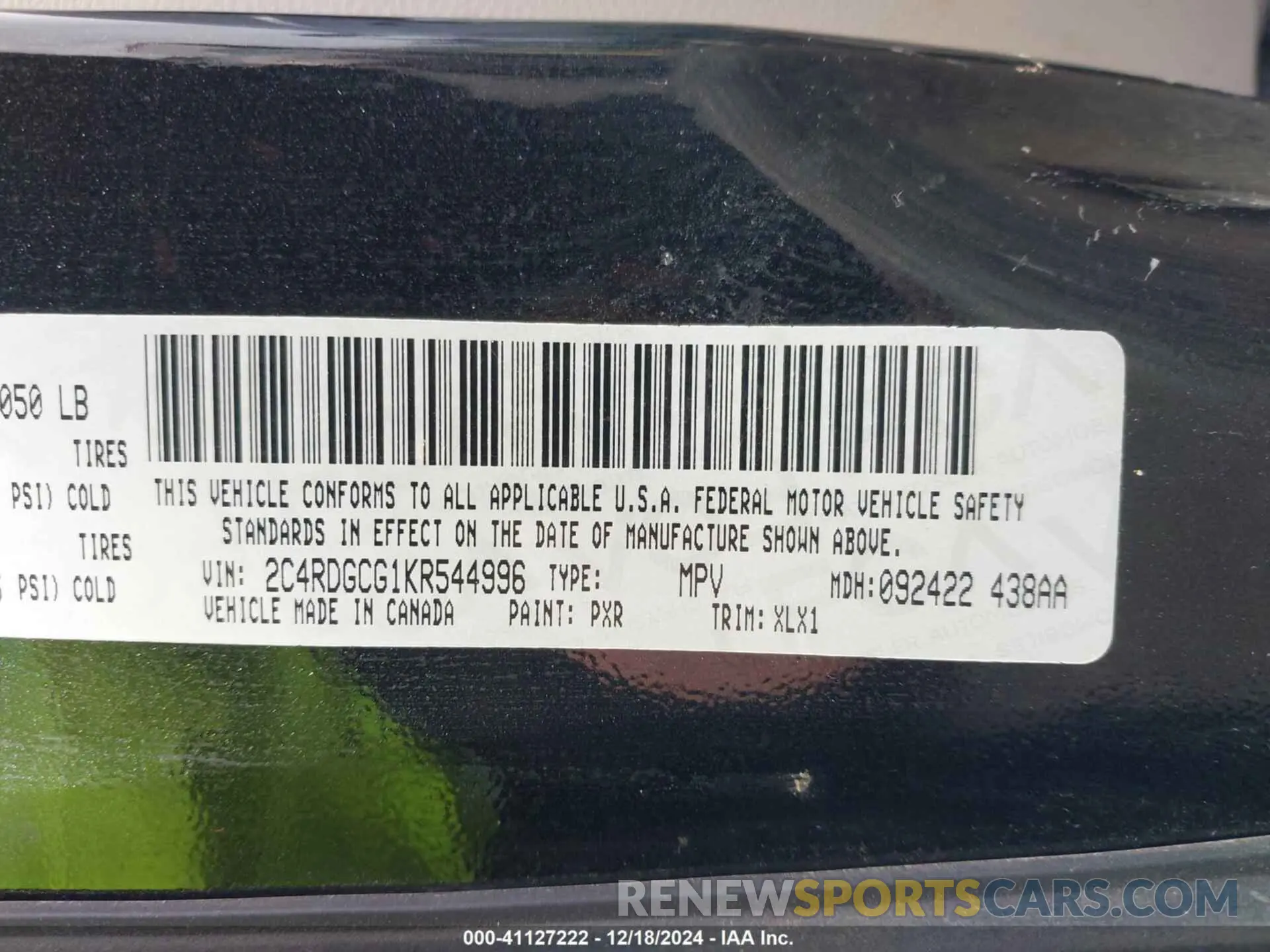 9 Photograph of a damaged car 2C4RDGCG1KR544996 DODGE GRAND CARAVAN 2019