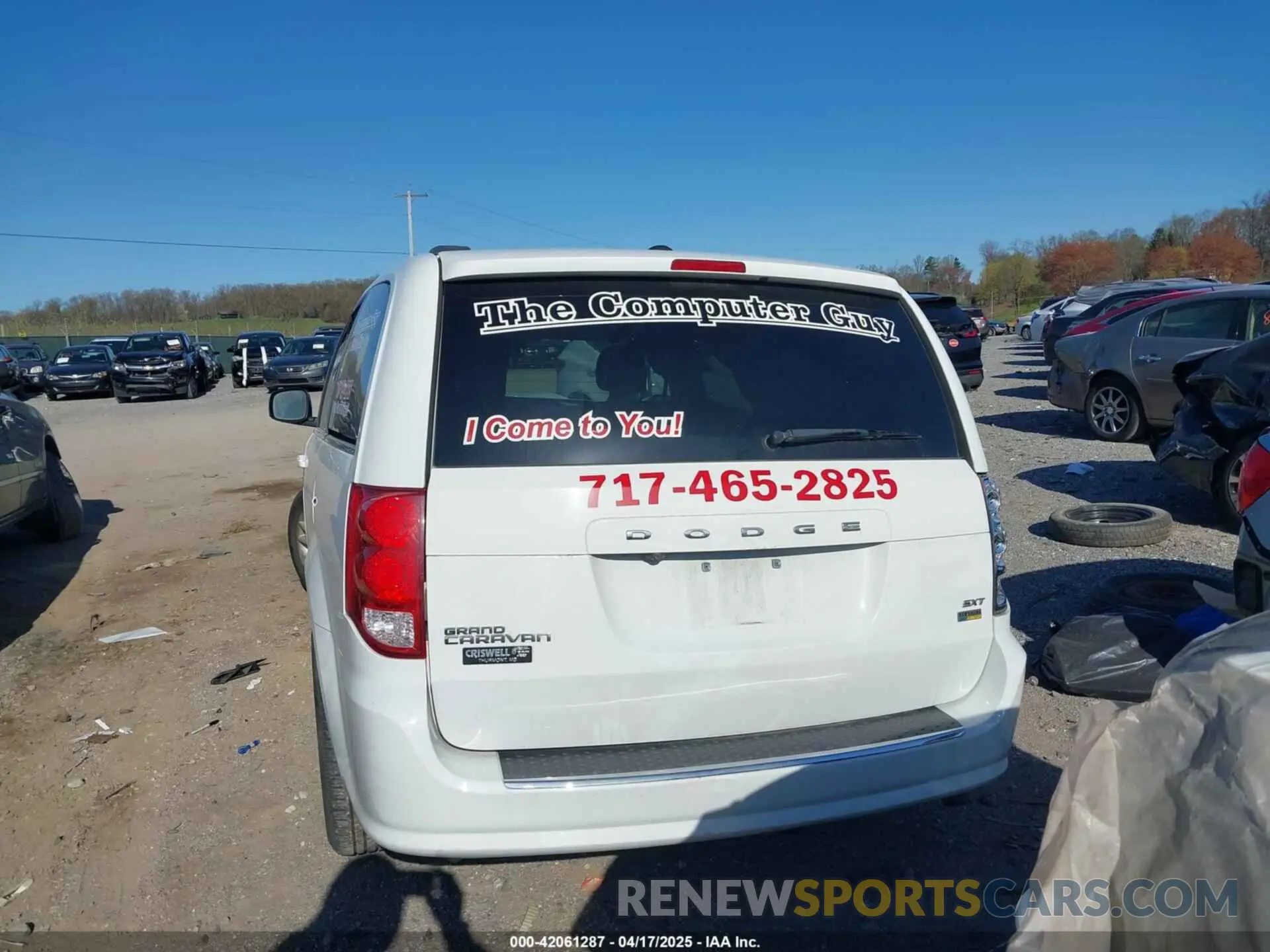 15 Photograph of a damaged car 2C4RDGCG1KR545775 DODGE GRAND CARAVAN 2019