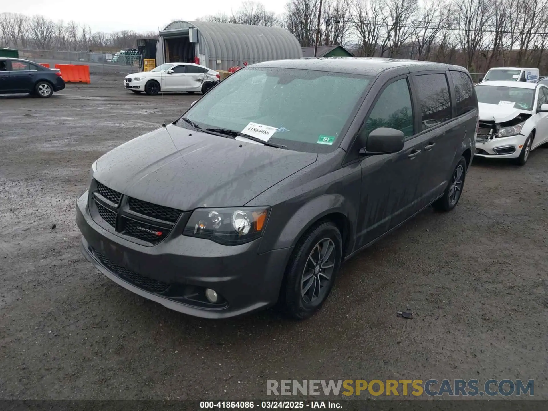 2 Photograph of a damaged car 2C4RDGCG1KR546733 DODGE GRAND CARAVAN 2019