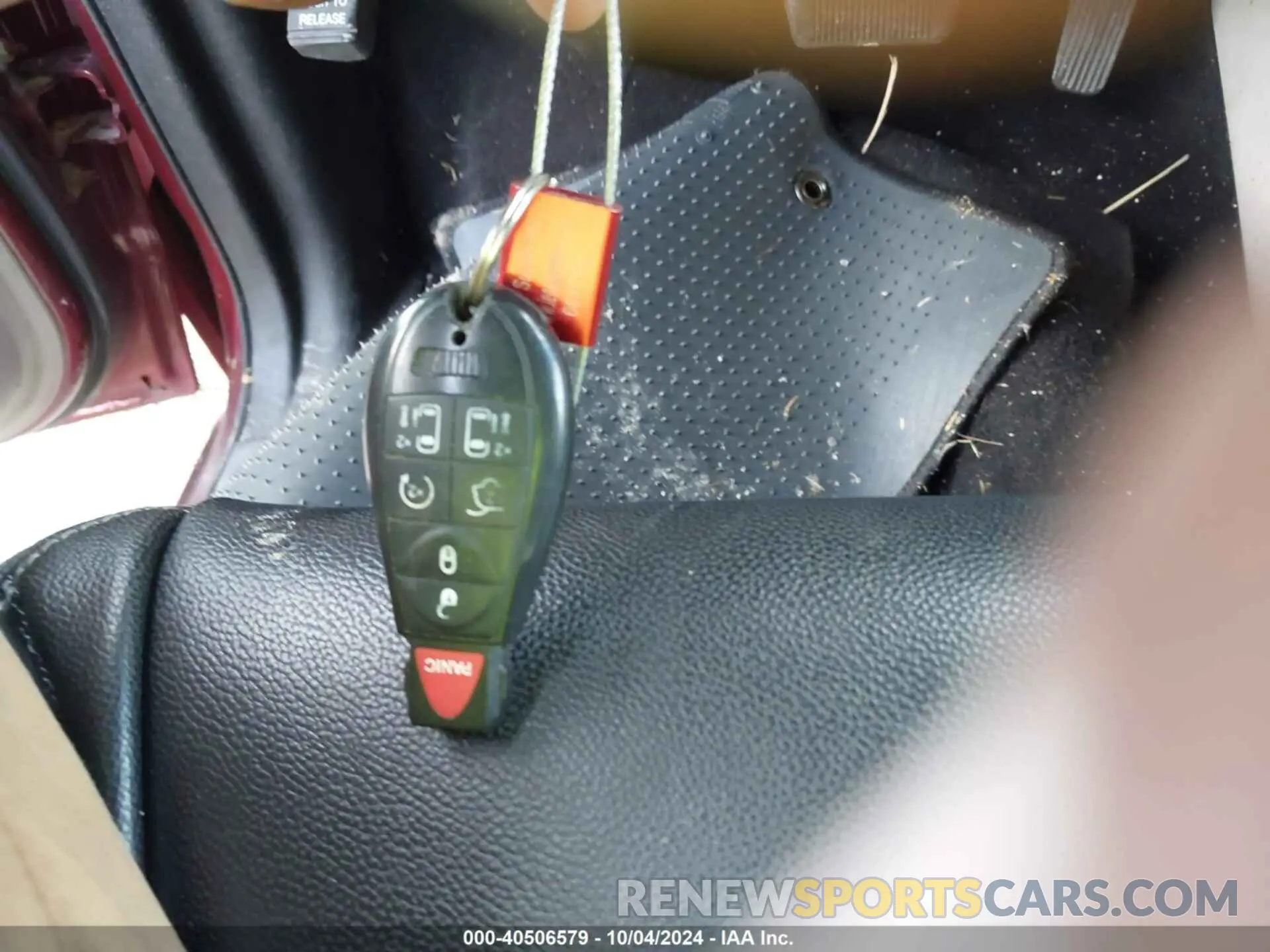 11 Photograph of a damaged car 2C4RDGCG1KR716718 DODGE GRAND CARAVAN 2019